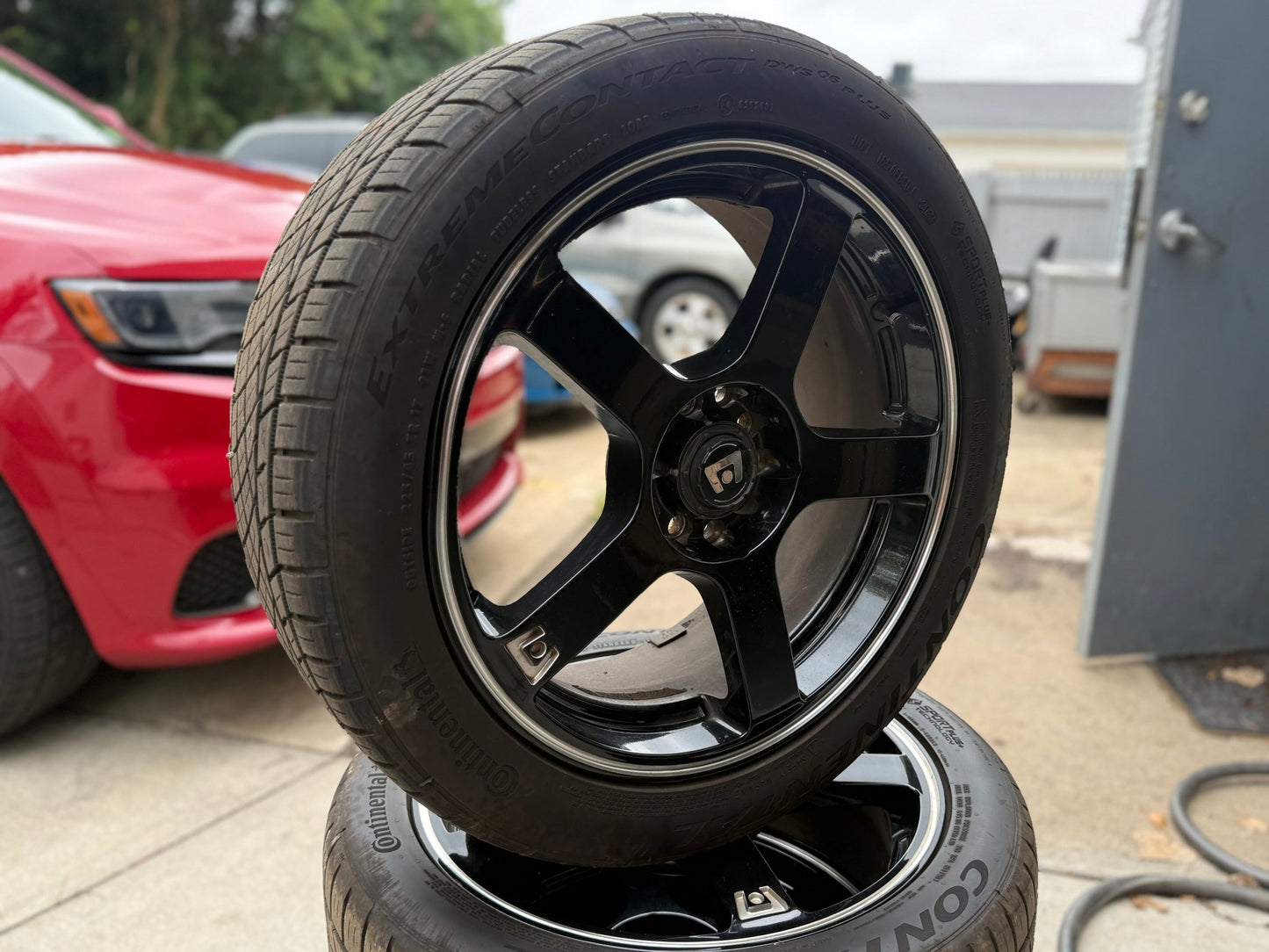 Motegi Mr 116 wheels rims 2002-2014 Subaru wrx 5x100 w/ continental 225/45zr17 tires