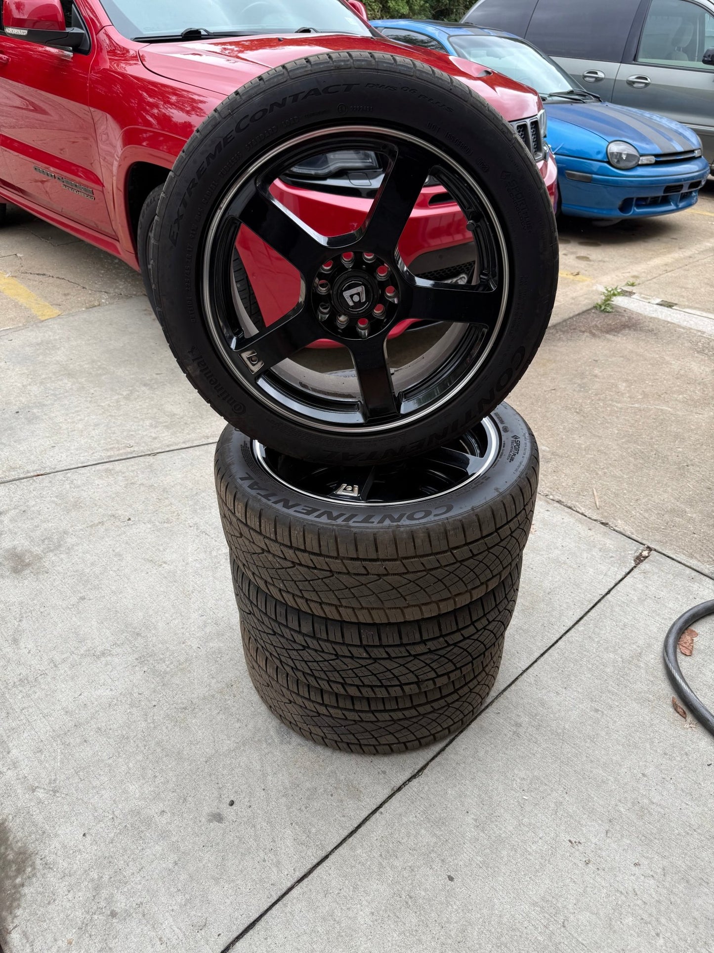 Motegi Mr 116 wheels rims 2002-2014 Subaru wrx 5x100 w/ continental 225/45zr17 tires