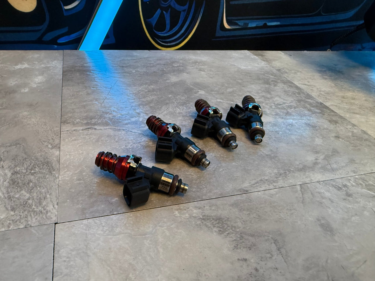 ID 1300 XDS top feed fuel injectors Subaru STi & wrx 1300 cc ej257 ej205 ej255
