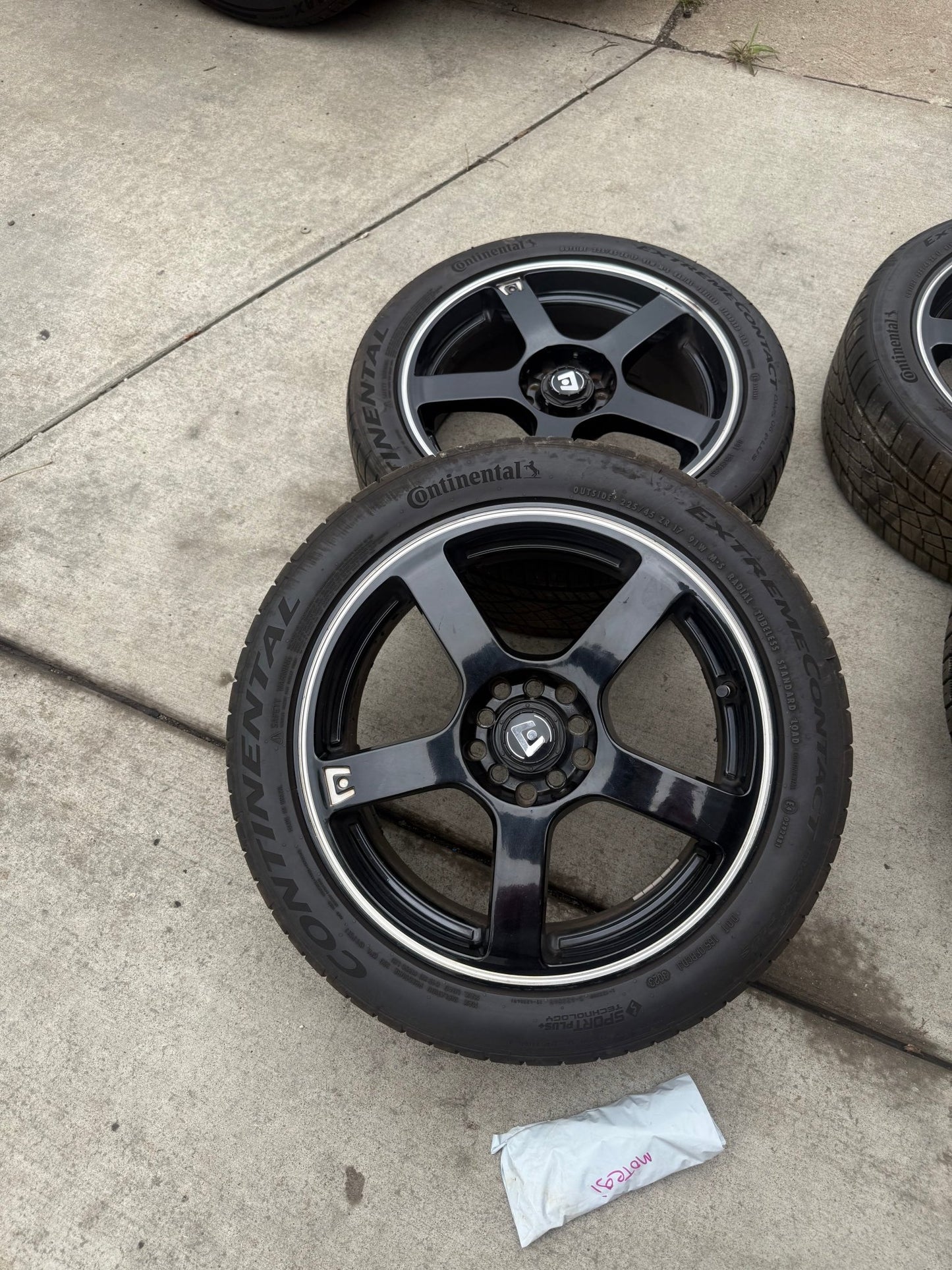 Motegi Mr 116 wheels rims 2002-2014 Subaru wrx 5x100 w/ continental 225/45zr17 tires