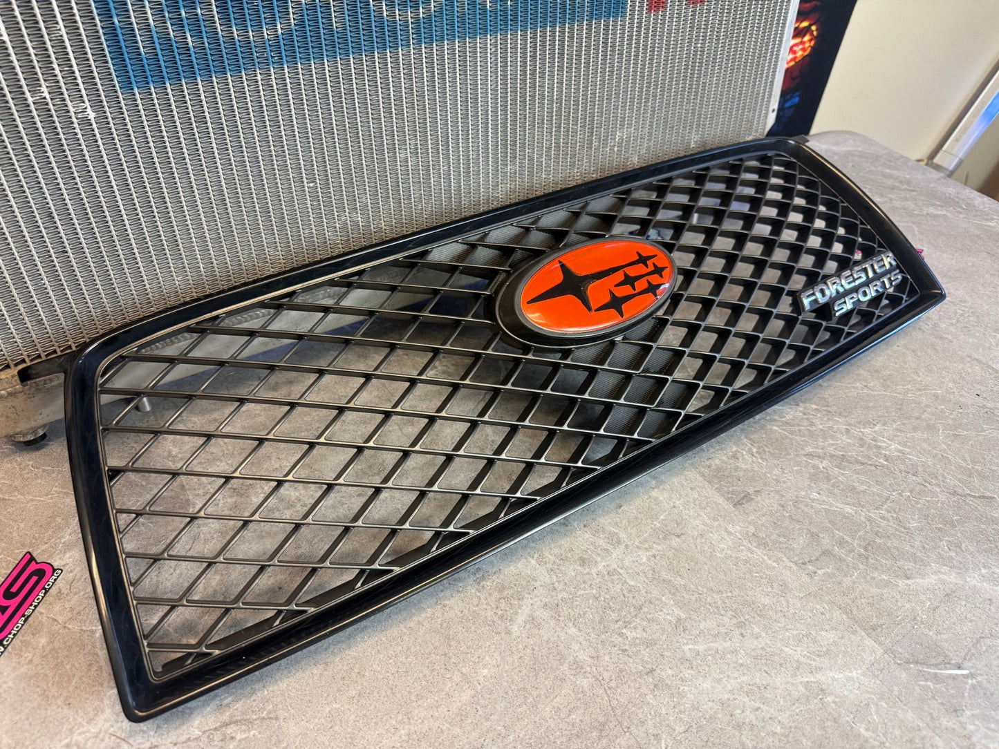 Subaru forester sport sports upper mesh oem jdm grill w/ emblem xt