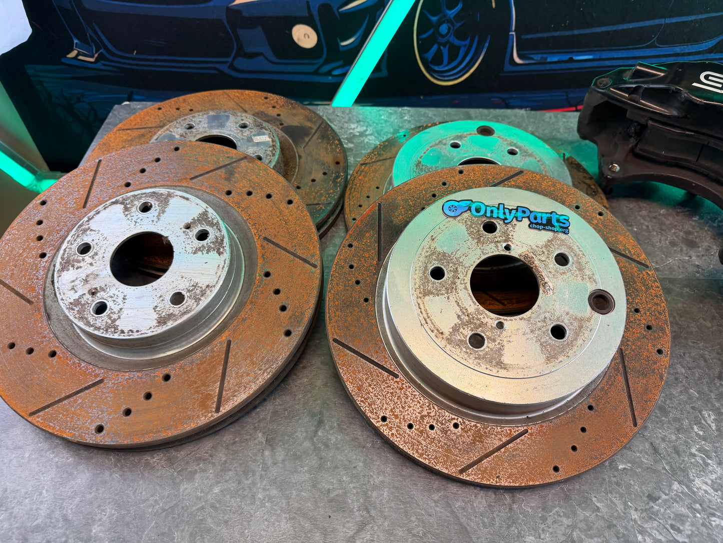 OEM brembo brake calipers 08-16 Subaru STi ( wrx swap ) 5x114 drilled & slotted rotors & carbon ceramic pads