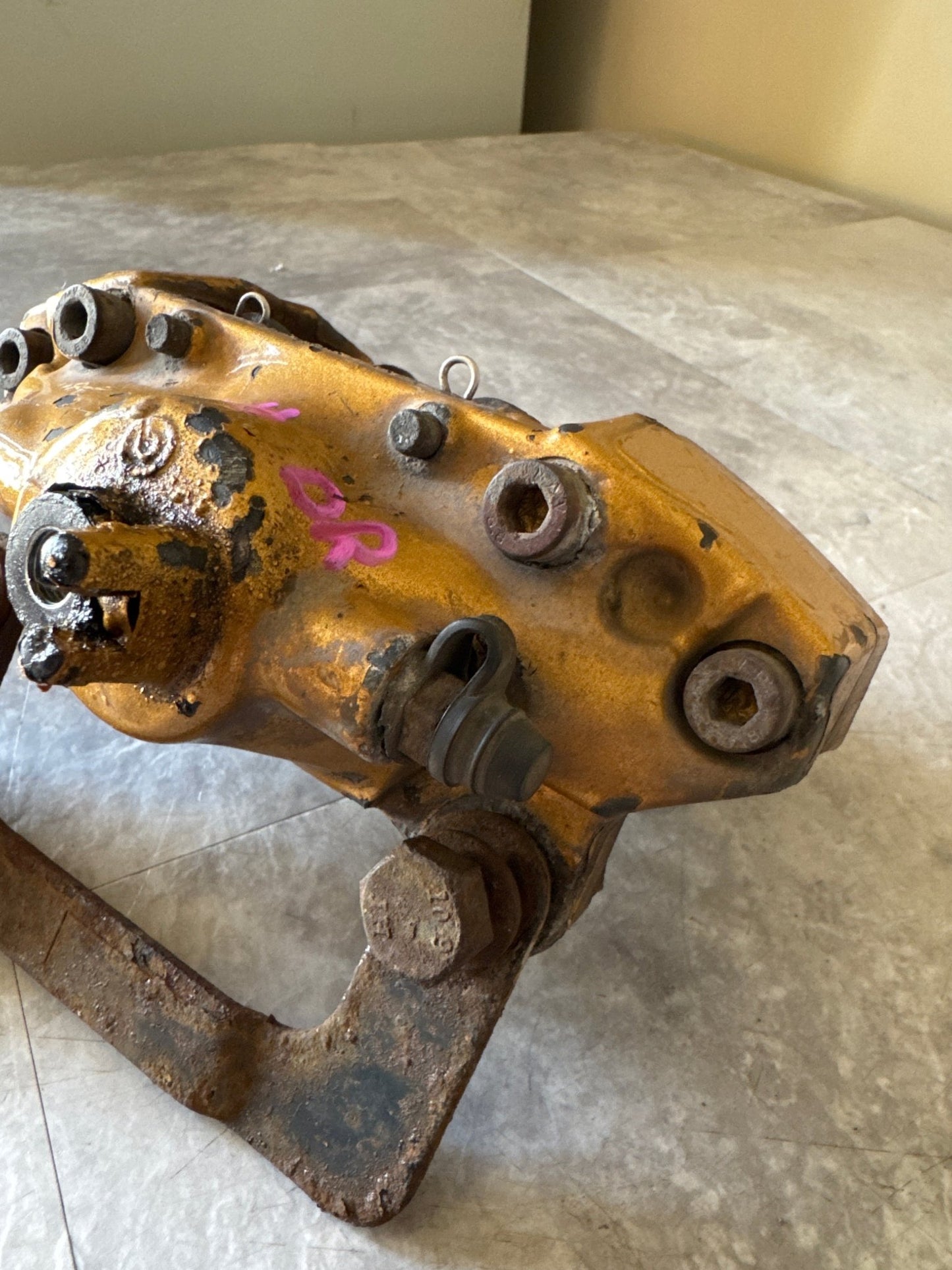 04-07 SUBARU WRX STI OEM LH DRIVER DRIVERS LEFT REAR BREMBO BRAKE CALIPER