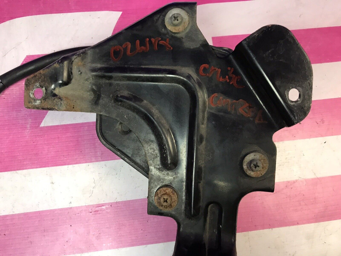 OEM 2002-2005 Subaru Impreza WRX Cruise Control Actuator Assembly 87012FE020
