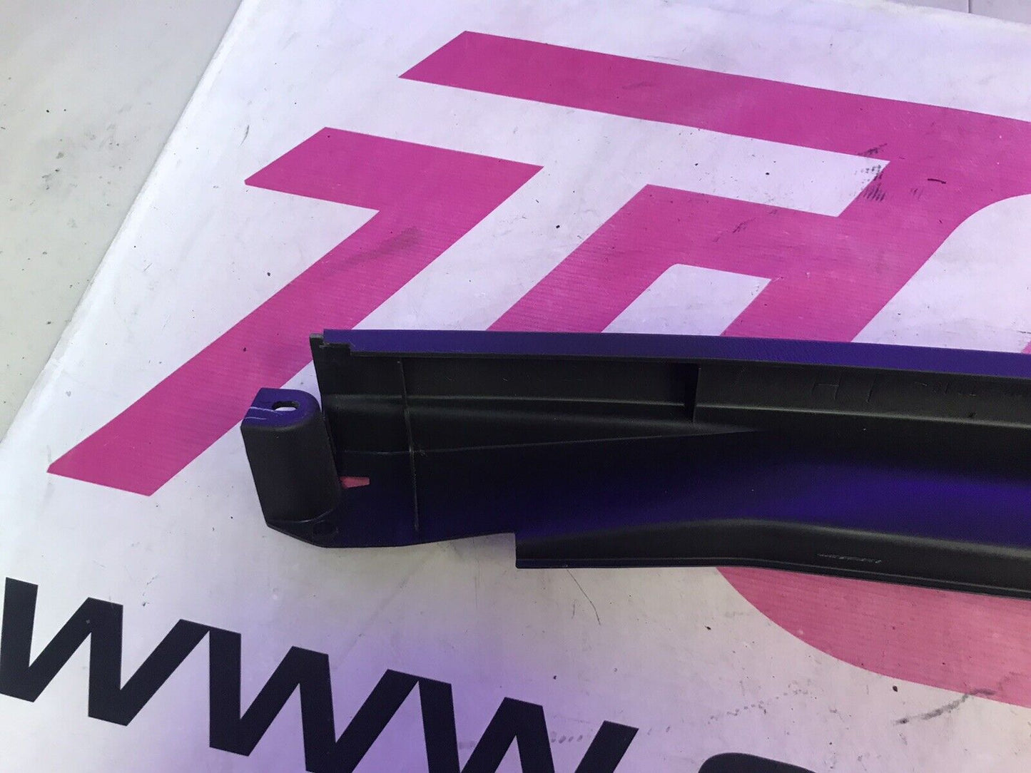 LH Driver Side Door Sill Trim Rear 2004-2007 Subaru Impreza WRX STi 94043FE010