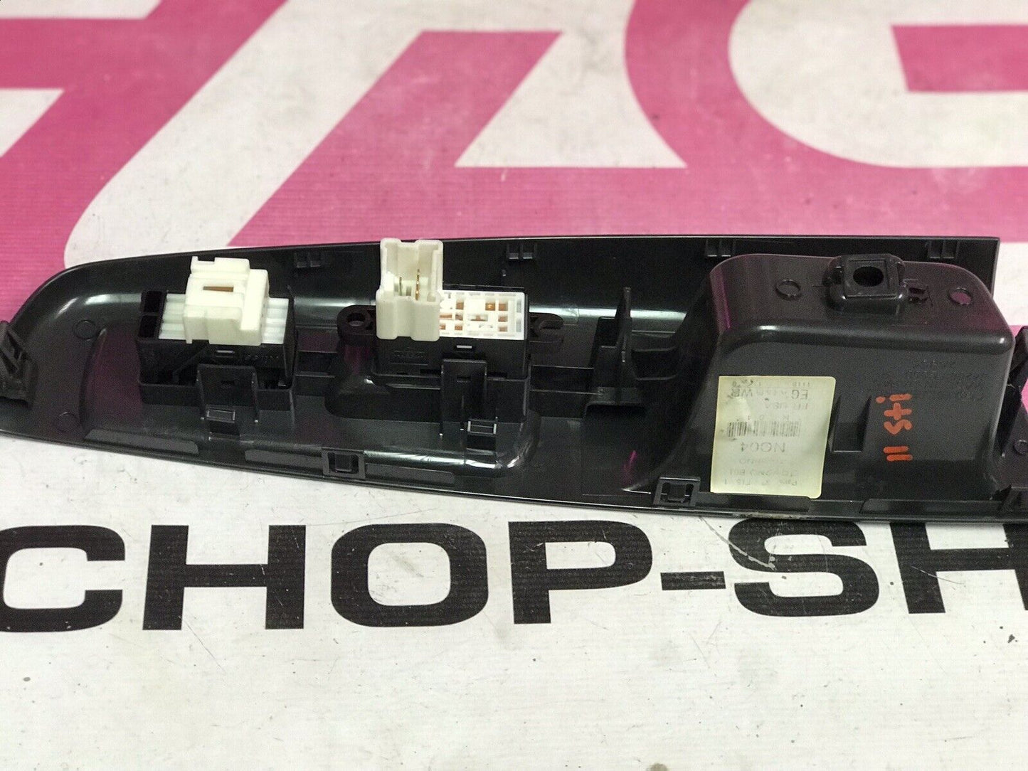 OEM Subaru Impreza WRX STi 2008-2014 Front RH Passenger Side Window Switch/Trim