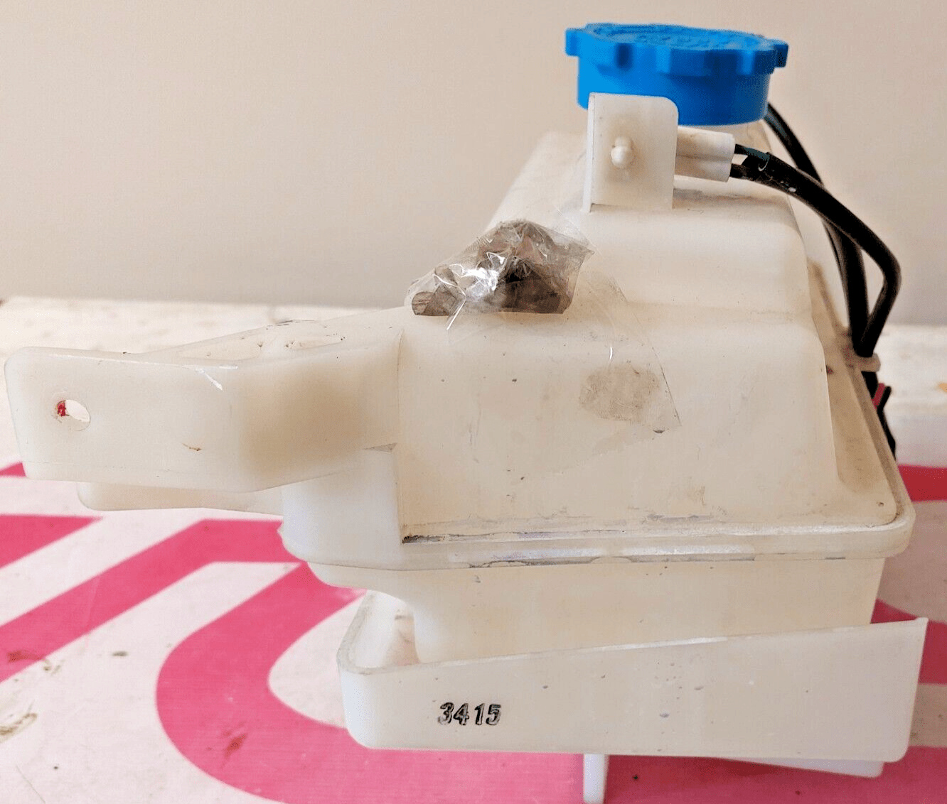 OEM 04-07 Subaru Impreza WRX STi Intercooler Sprayer Tank Spray Reservoir