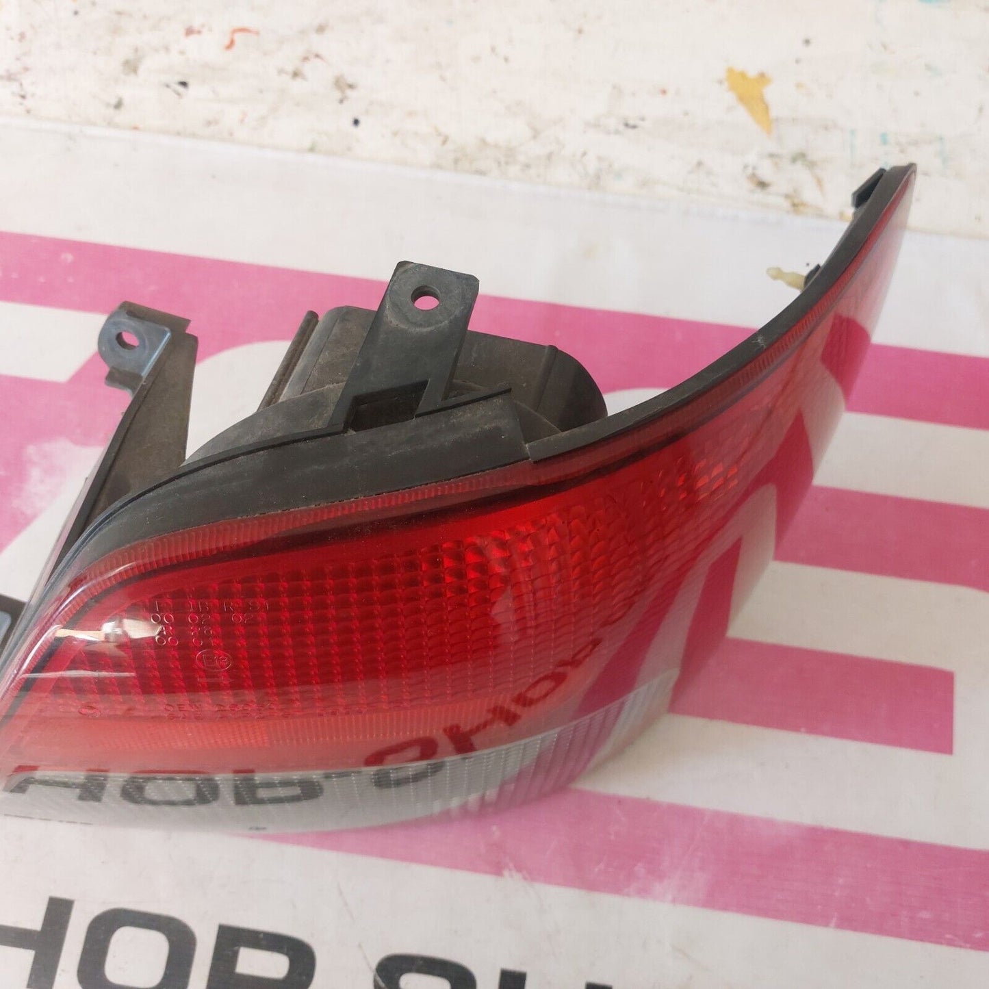 OEM 2002-2003 Subaru Impreza WRX WAGON RH Passenger Side Tail Light Assembly