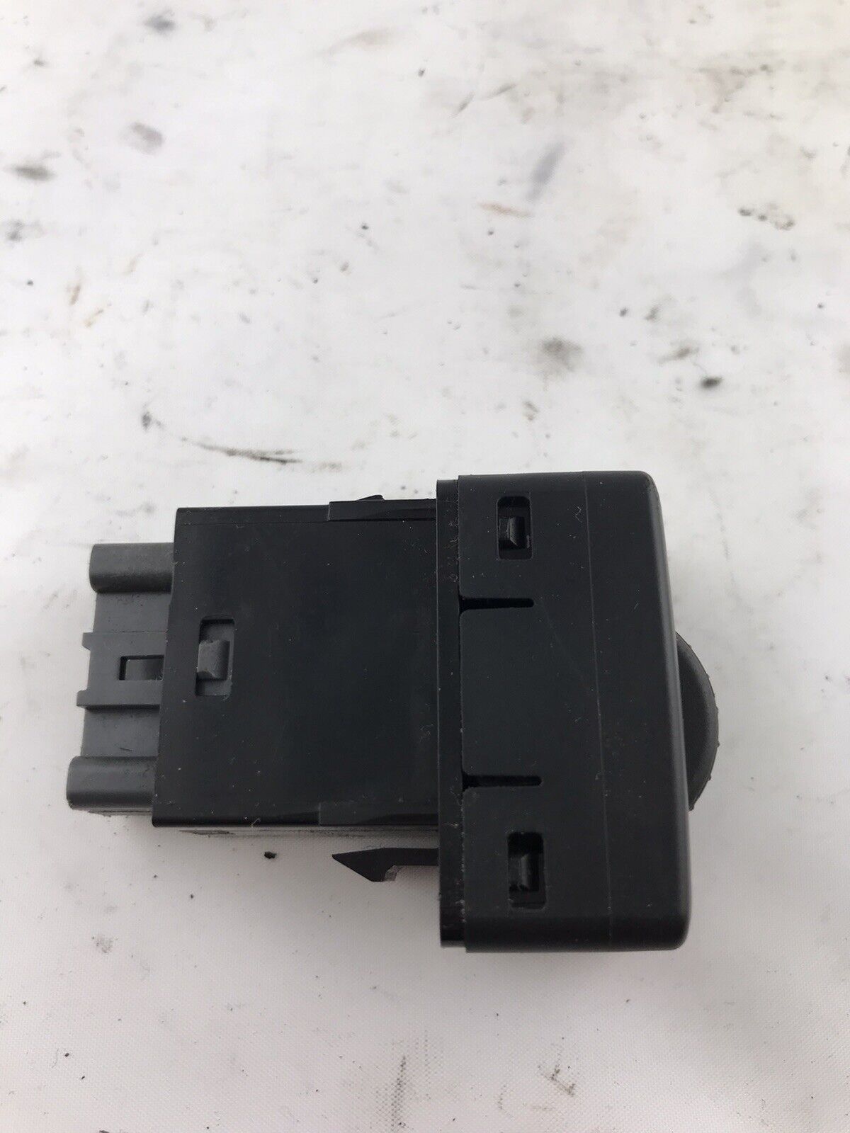 Headlight Leveling Switch for Subaru Impreza STi 2005-2007 OEM 83011FE010