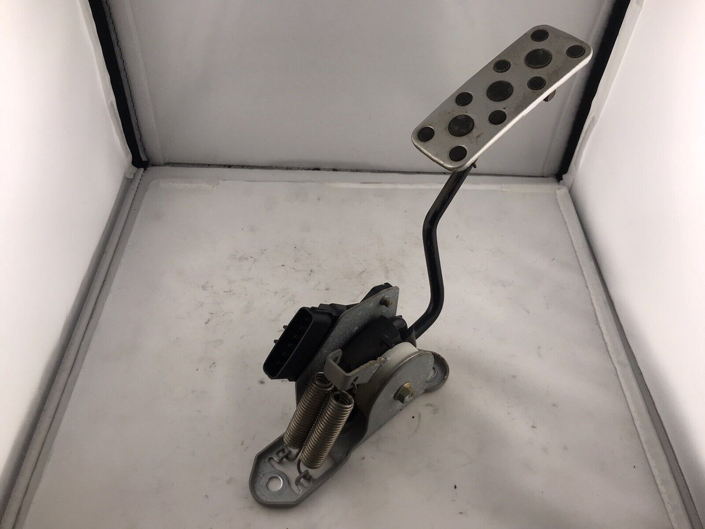 OEM Subaru WRX STi Gas Pedal Accelerator 36010FE020 2004-2006