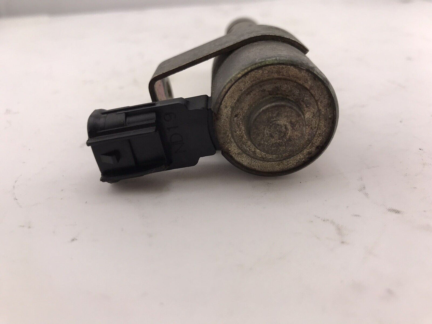OEM 02-07 Subaru Impreza WRX STi AVCS Oil Control Solenoid Valve 10921AA002