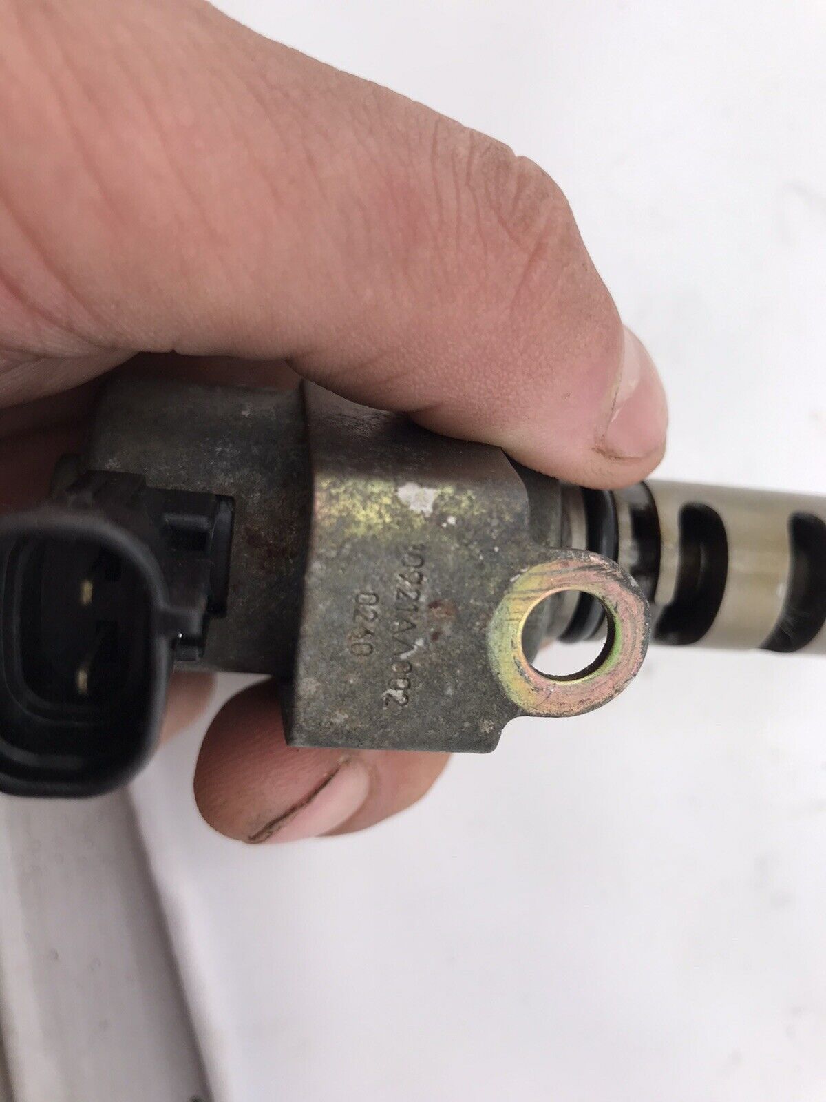 OEM 02-07 Subaru Impreza WRX STi AVCS Oil Control Solenoid Valve 10921AA002