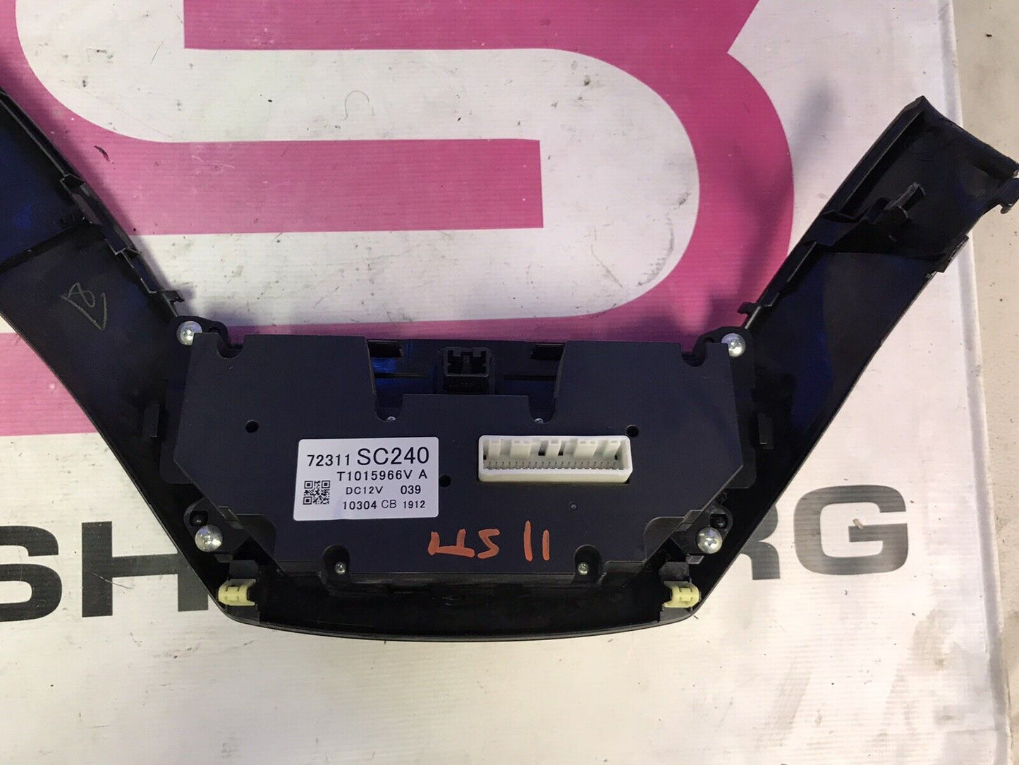 Subaru WRX STi 11-14 OEM Climate Control Heater Assembly w/ Trim and Grill Vent