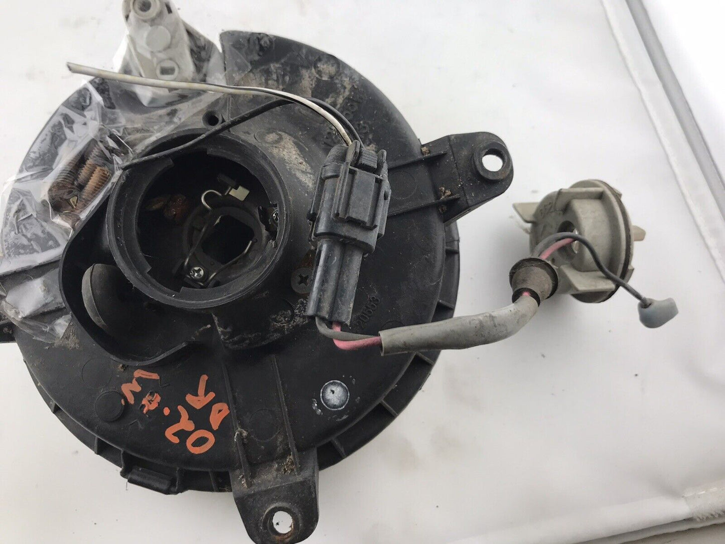 OEM 2002-2004 Subaru Impreza WRX Glass Fog Light Assembly LH Driver Side