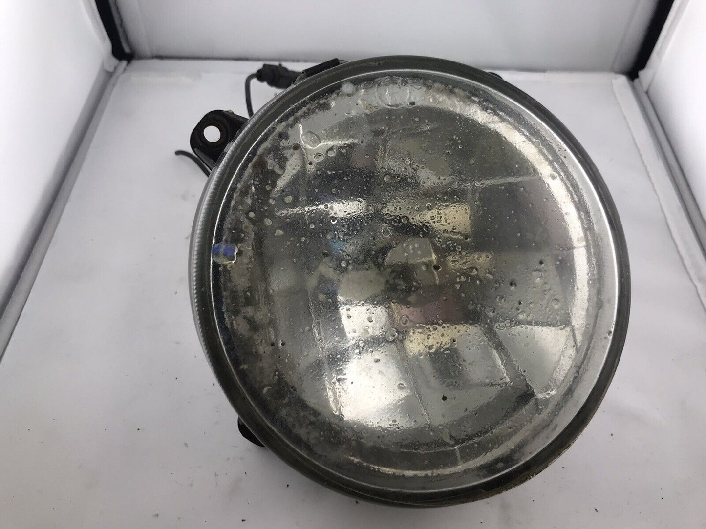 OEM 2002-2004 Subaru Impreza WRX Glass Fog Light Assembly RH Passenger Side