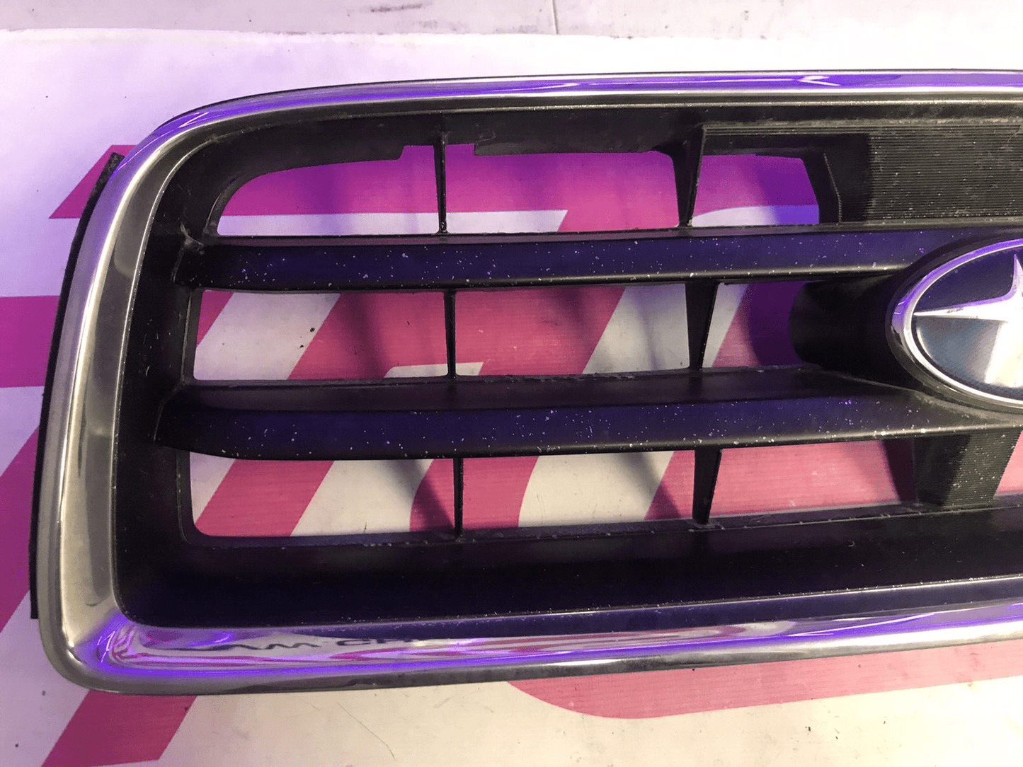 OEM Front Grille Assembly Subaru Forester 03-06 91121SA010 91121SA030