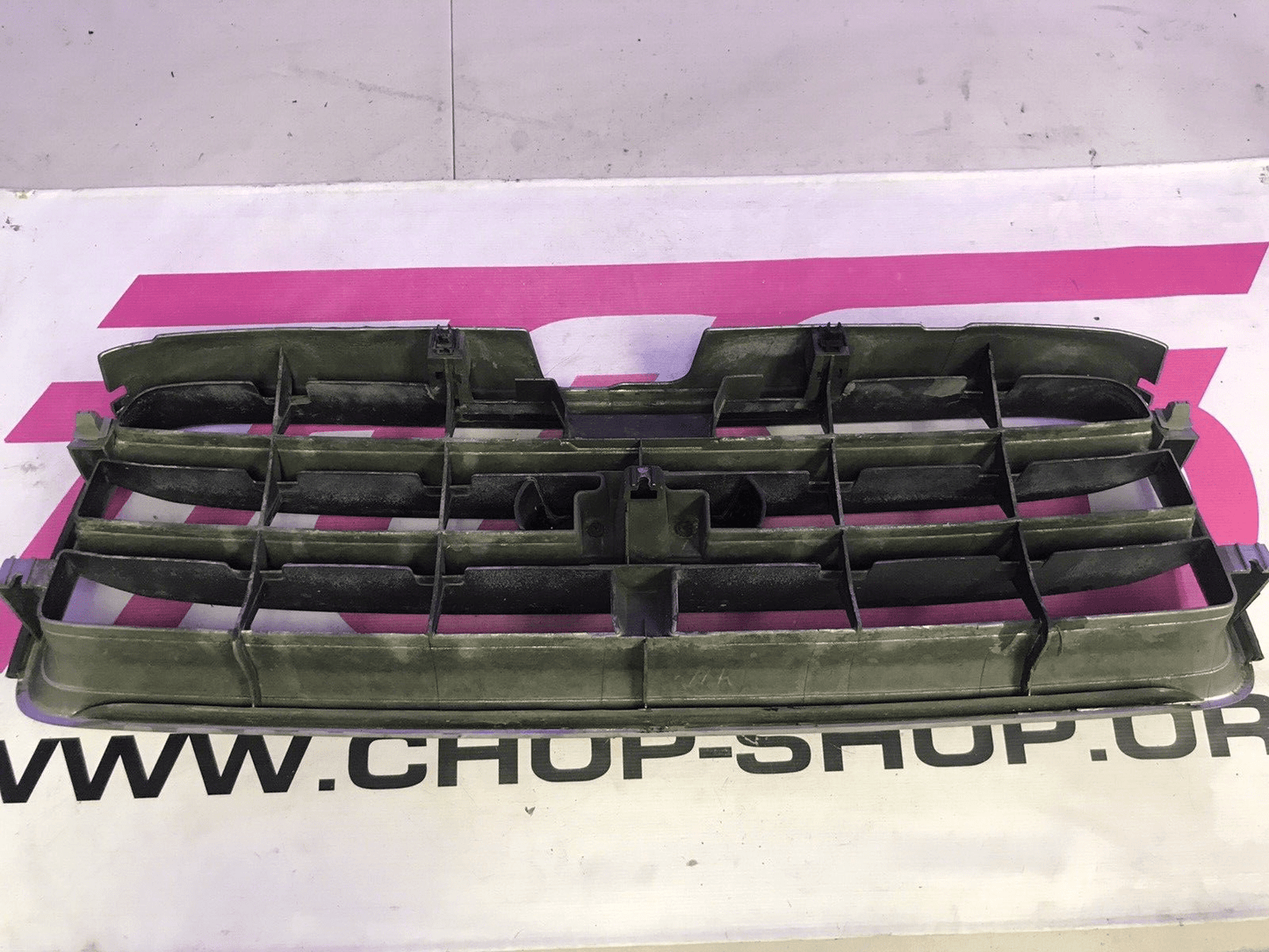 OEM Front Grille Assembly Subaru Forester 03-06 91121SA010 91121SA030