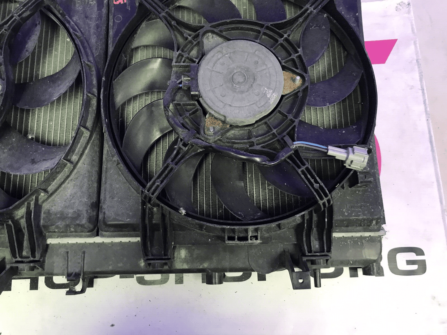 OEM 08-14 Subaru Impreza WRX STi Radiator Cooling Assy Fans Shroud