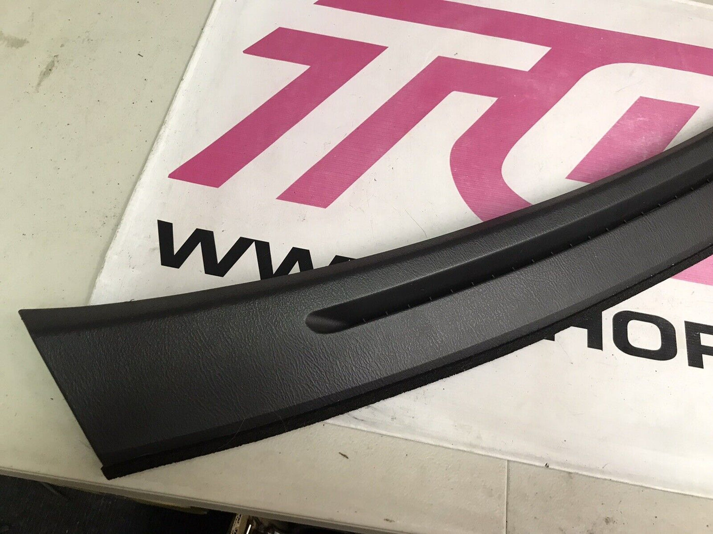 OEM 04-07 Subaru Impreza WRX STi Interior Front Dash Defrost Vents Trim