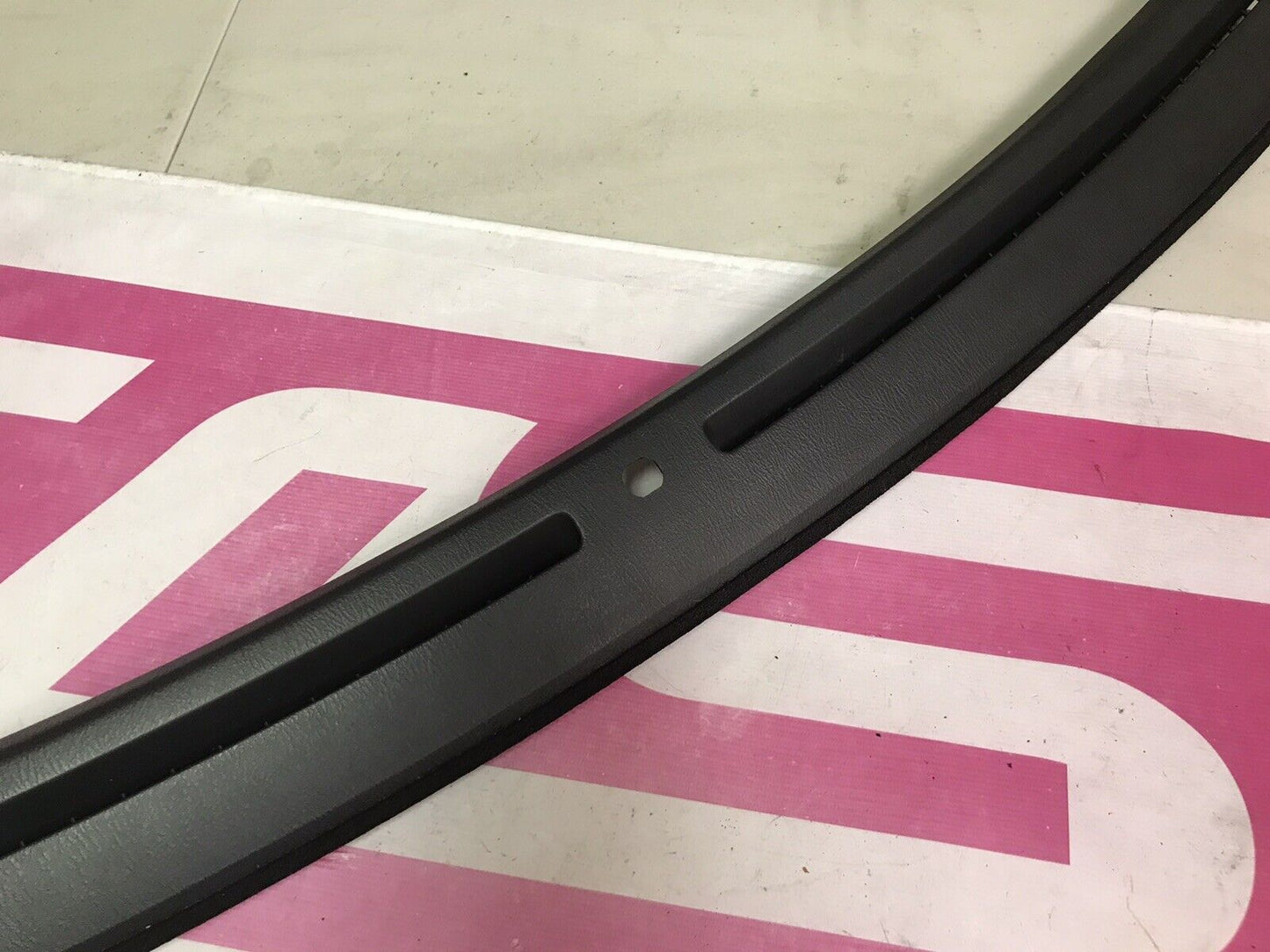 OEM 04-07 Subaru Impreza WRX STi Interior Front Dash Defrost Vents Trim