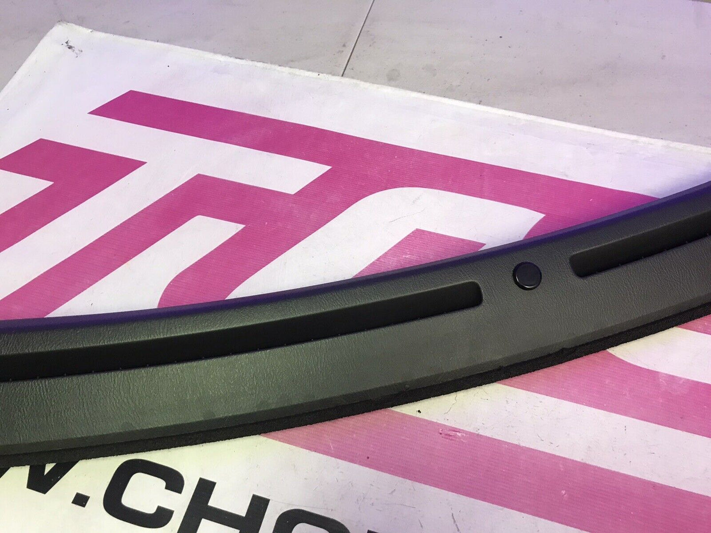 OEM 04-07 Subaru Impreza WRX STi Interior Front Dash Defrost Vents Trim