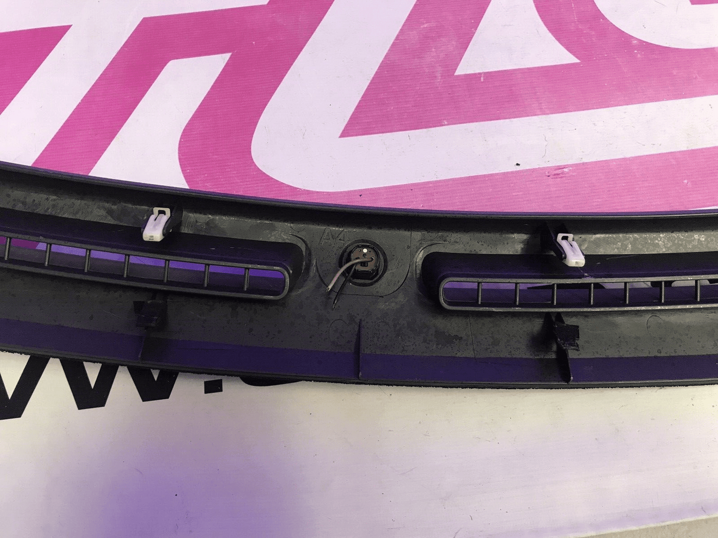 OEM 04-07 Subaru Impreza WRX STi Interior Front Dash Defrost Vents Trim