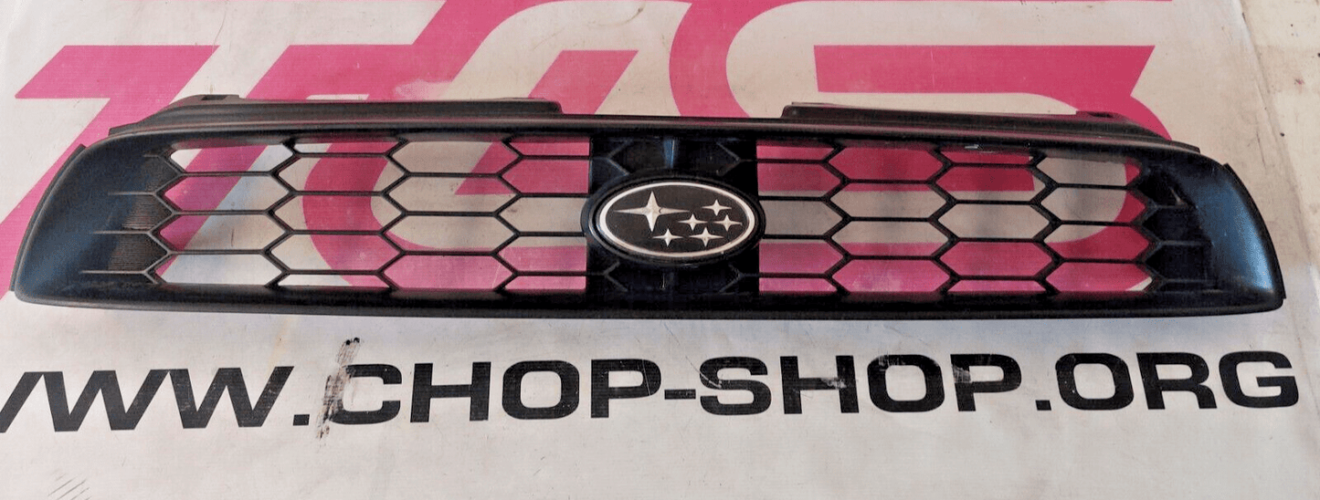 OEM 2002-2003 SUBARU WRX FRONT GRILLE ASSEMBLY 91121FE000