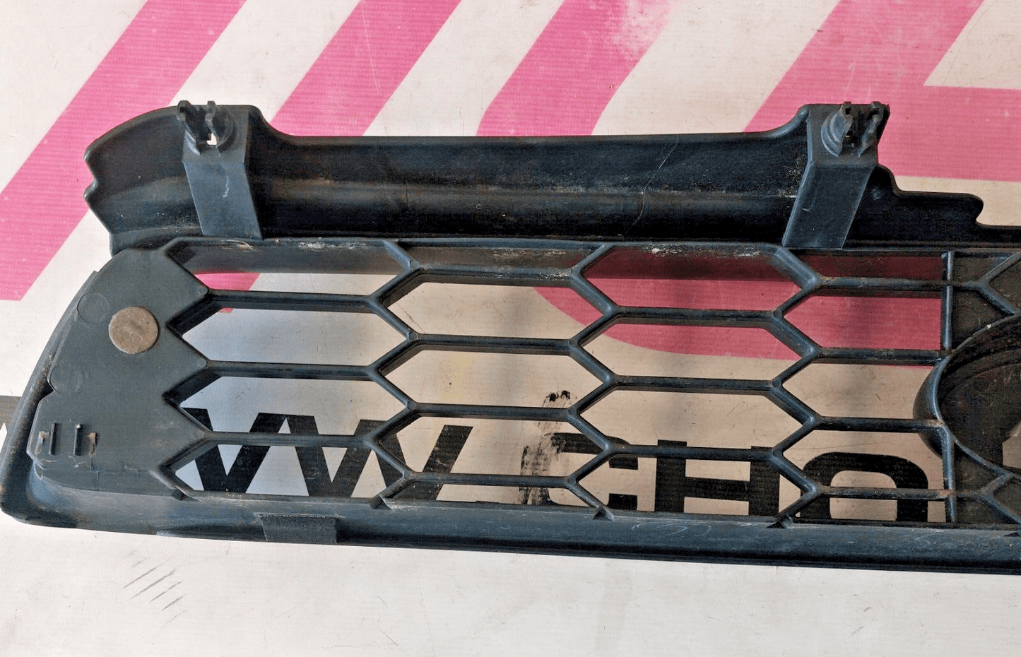 OEM 2002-2003 SUBARU WRX FRONT GRILLE ASSEMBLY 91121FE000