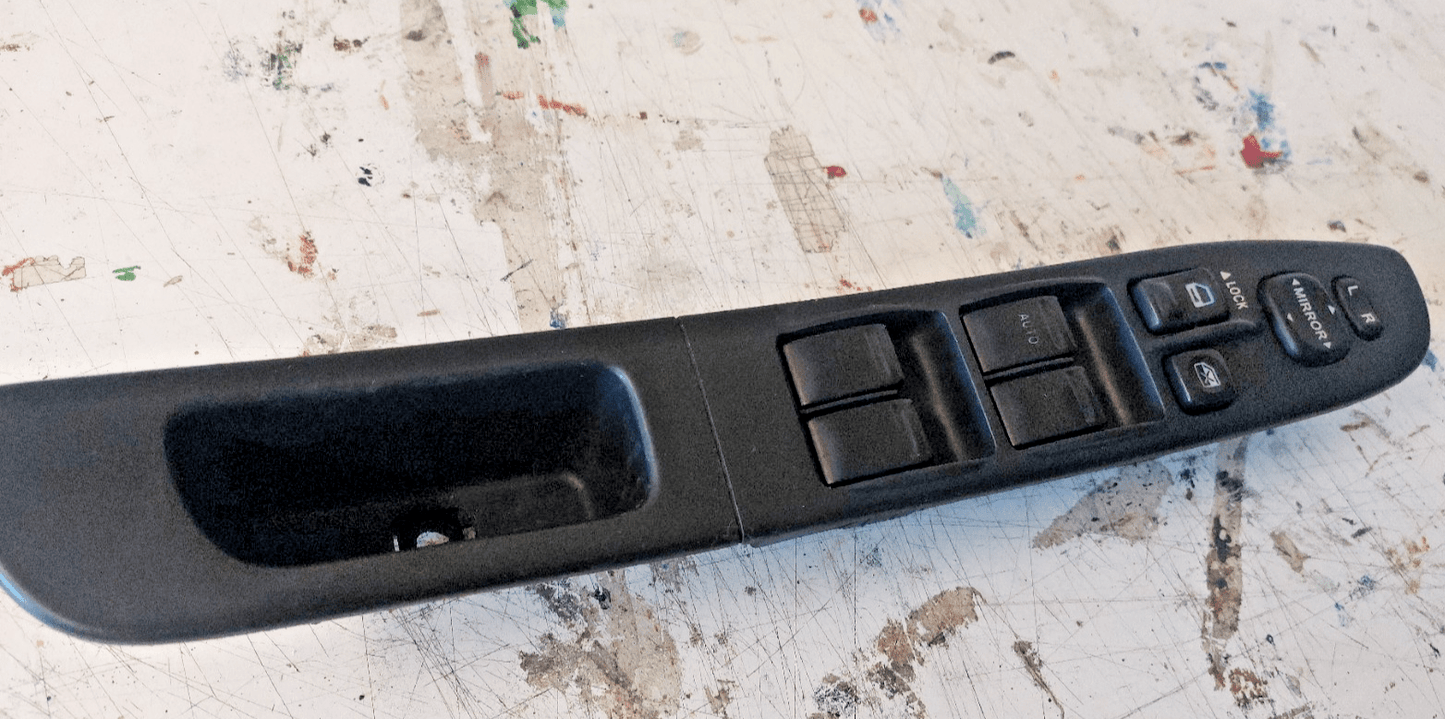 OEM 05-07 Subaru Impreza WRX STi FR LH Master Window Switch Bezel