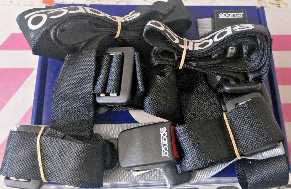 Sparco Street 2 in. 4-Point Harness 04604-BV1NR x2 SET