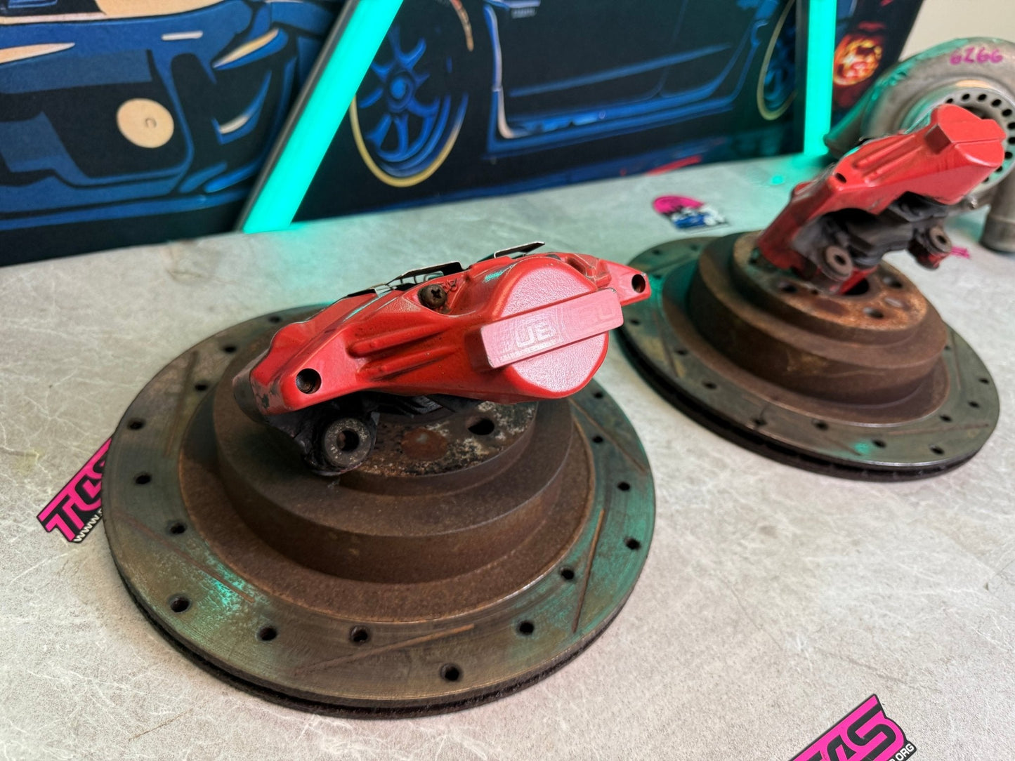 2006 2007 oem Fuji Subaru rear wrx brake calipers “ 2 pots “ 5x100 rotors bugeye blobeye