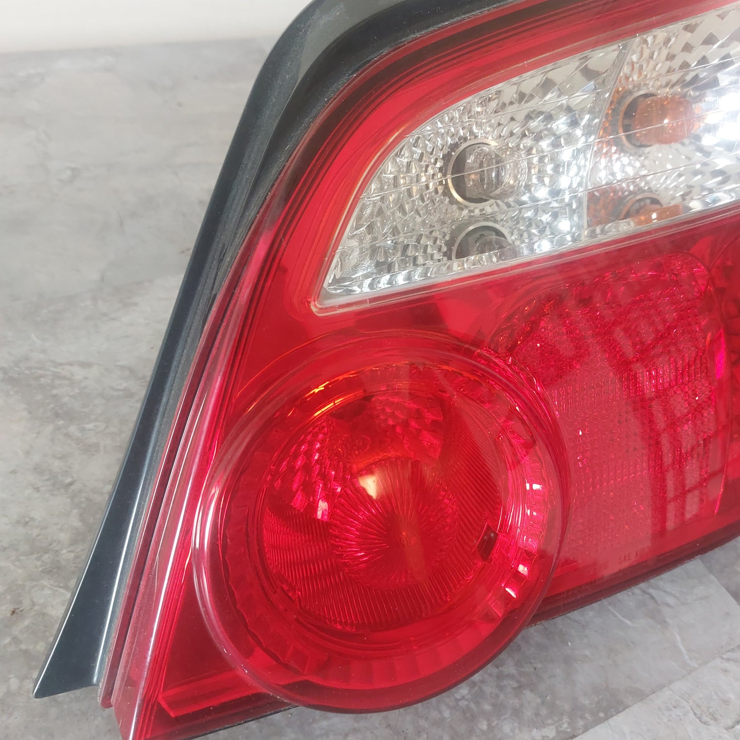 OEM RH Passenger Side Tail Light Assembly 2004-2005 Subaru Impreza WRX STi