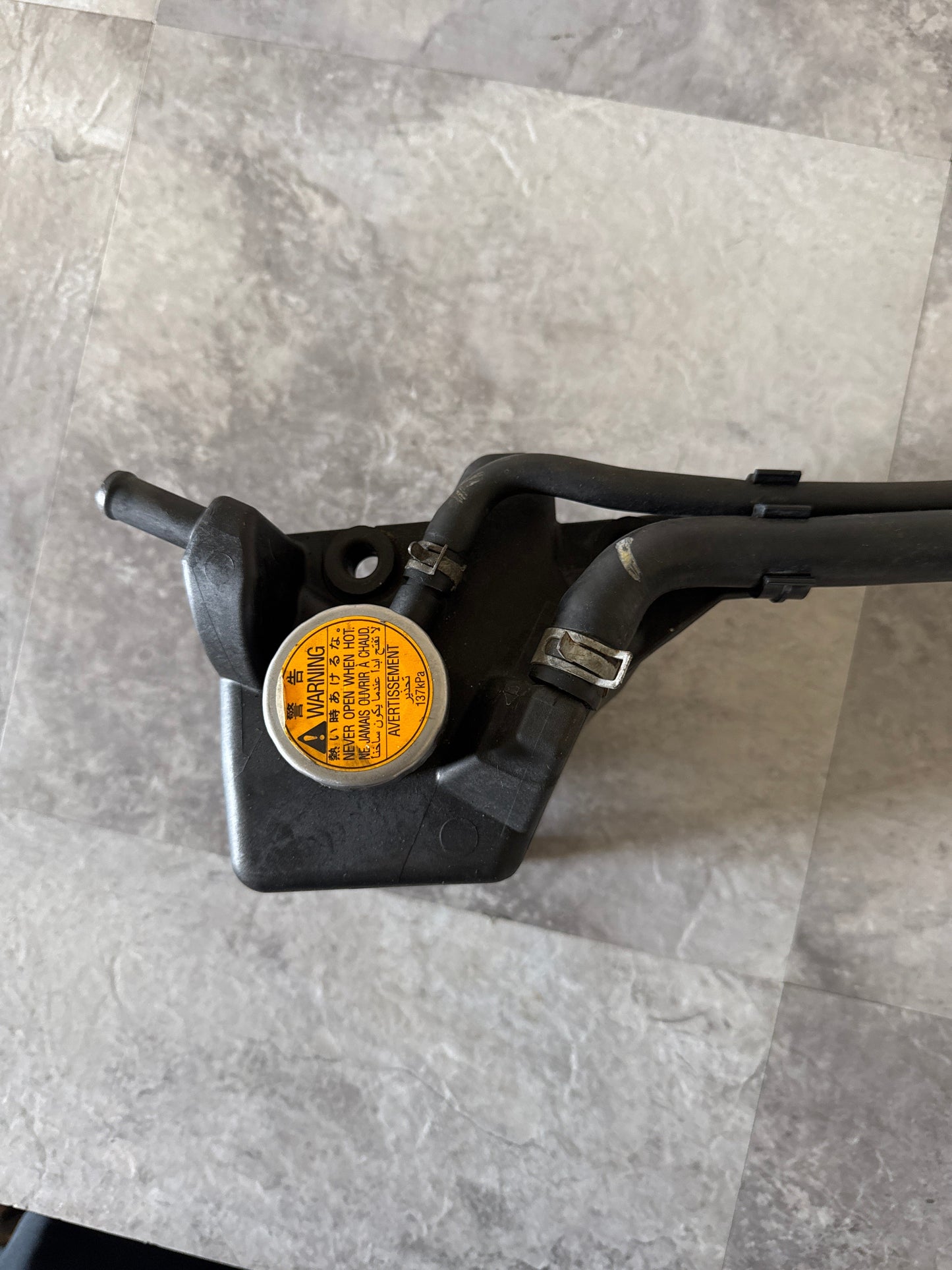 OEM 2002-2007 Subaru Impreza WRX STi 21132AA075 Tank Assembly Water