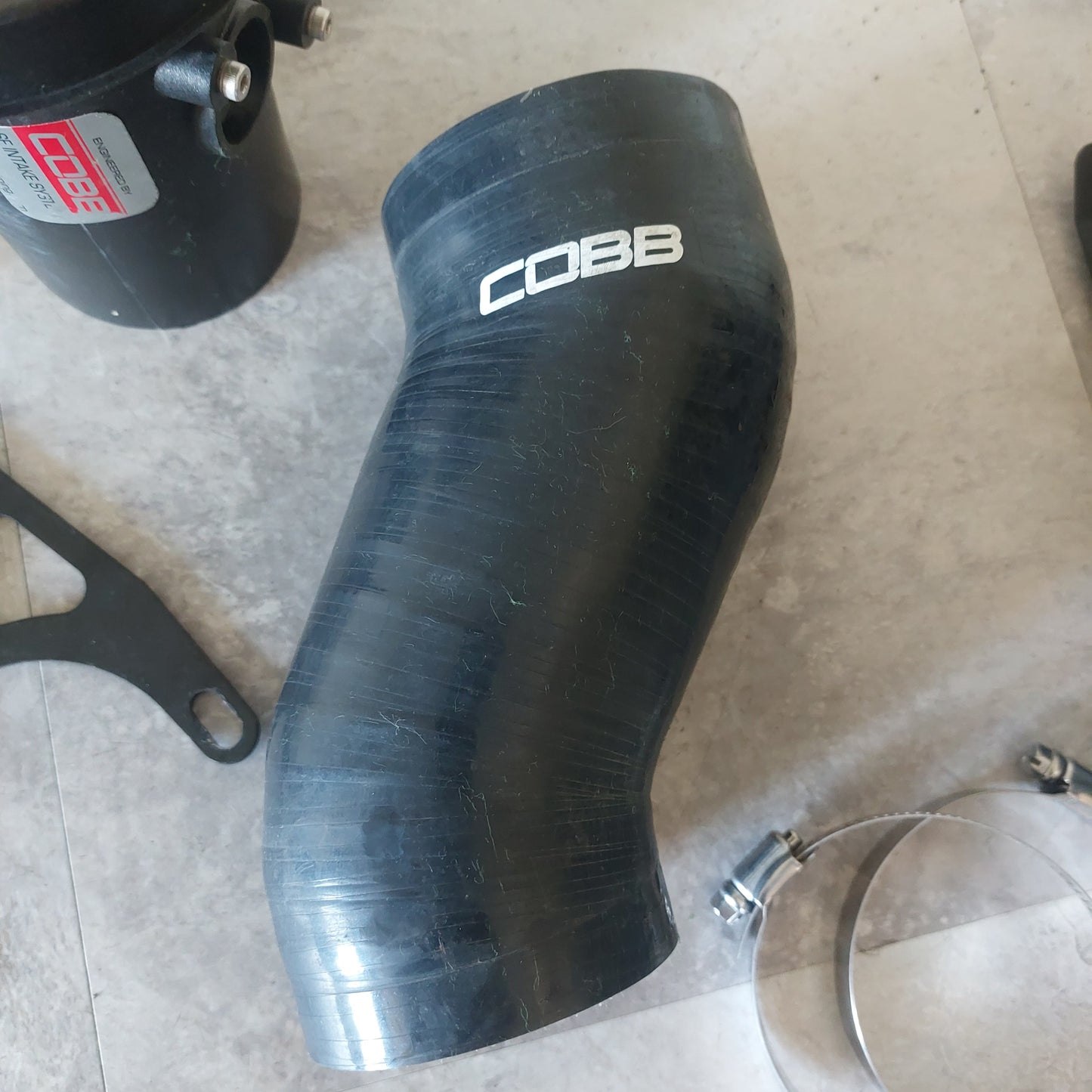 COBB SF Intake/Airbox for 2015-2018 & 2015-2021 Subaru STi ( black silicone ) - 715315-bk