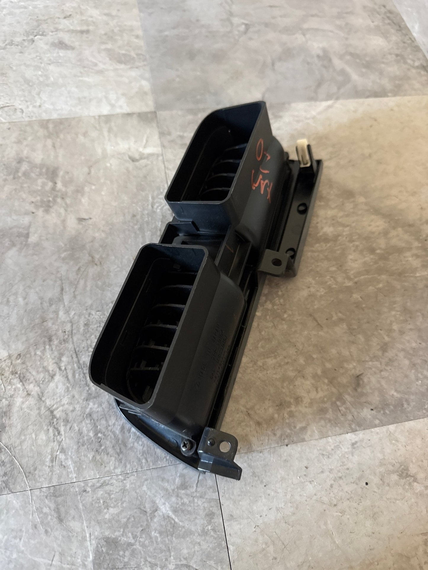 02-04 SUBARU IMPREZA WRX STi CENTER VENT CENTER DASH VENT AC HEATER OEM