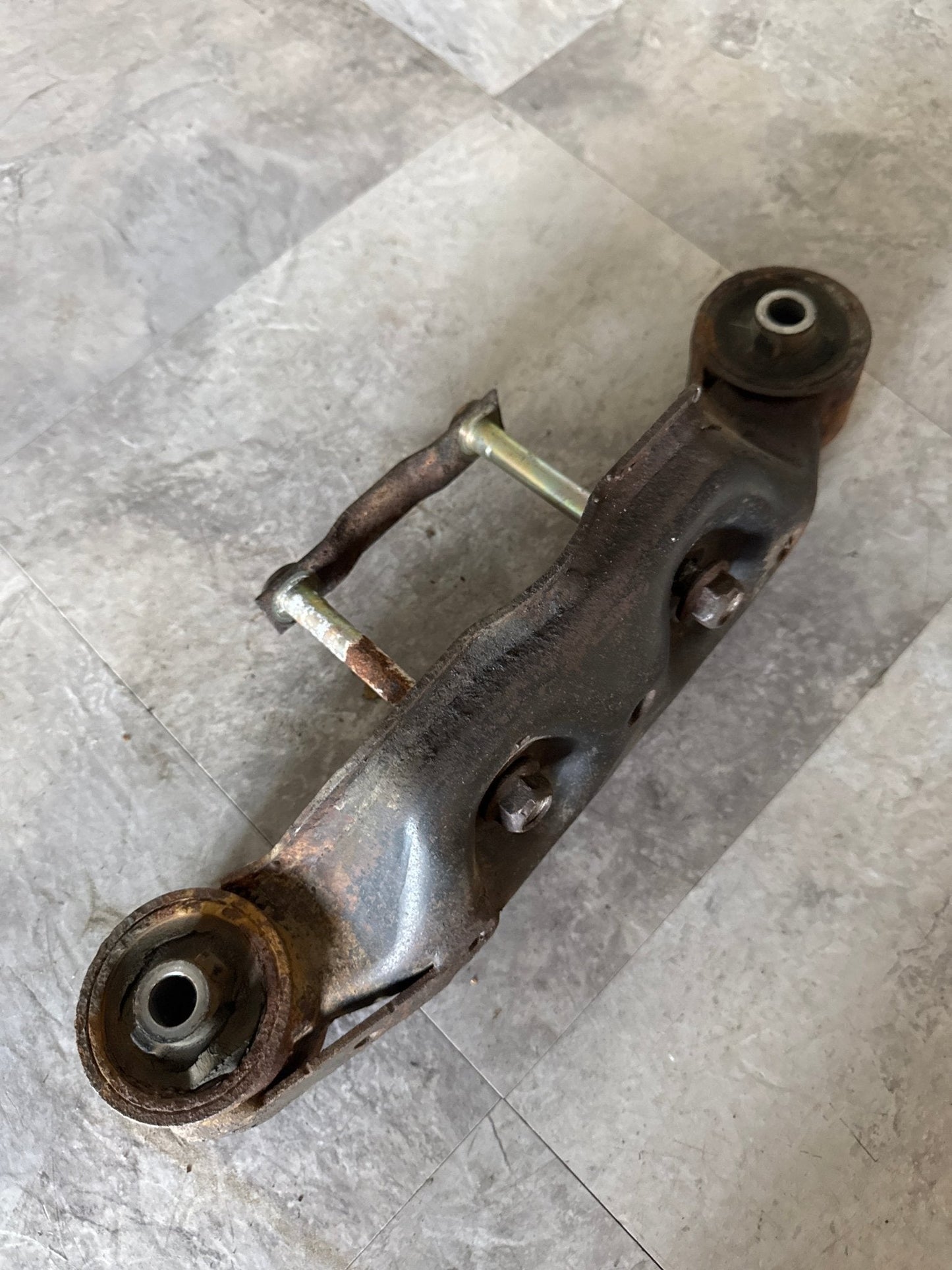 08-14 Subaru Impreza WRX OEM REAR DIFF DIFFERENTIAL MOUNT BRACE