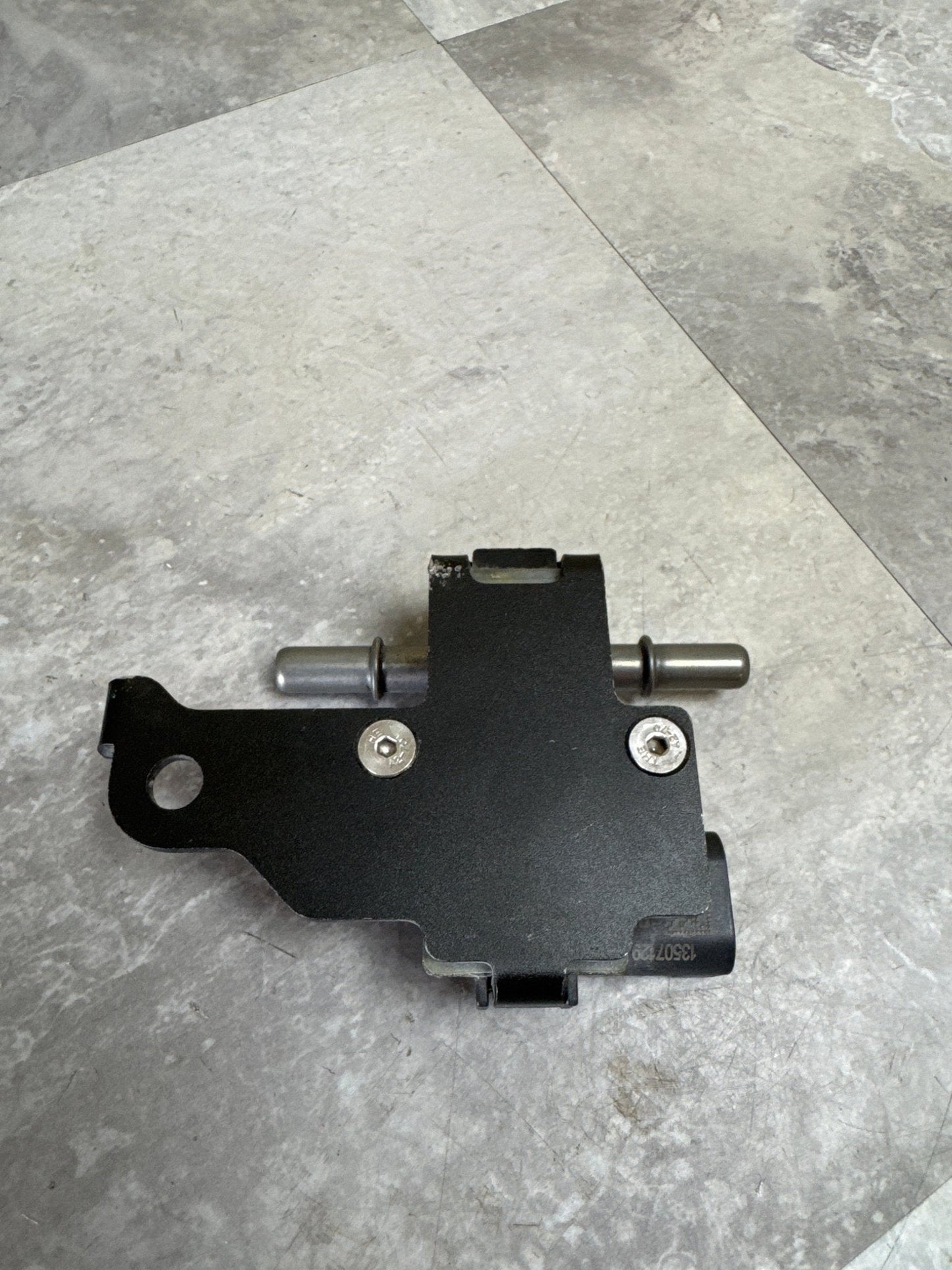 Continental Ethanol Content Sensor / Flex Fuel Sensor Kit w/ IBR Billet Mount