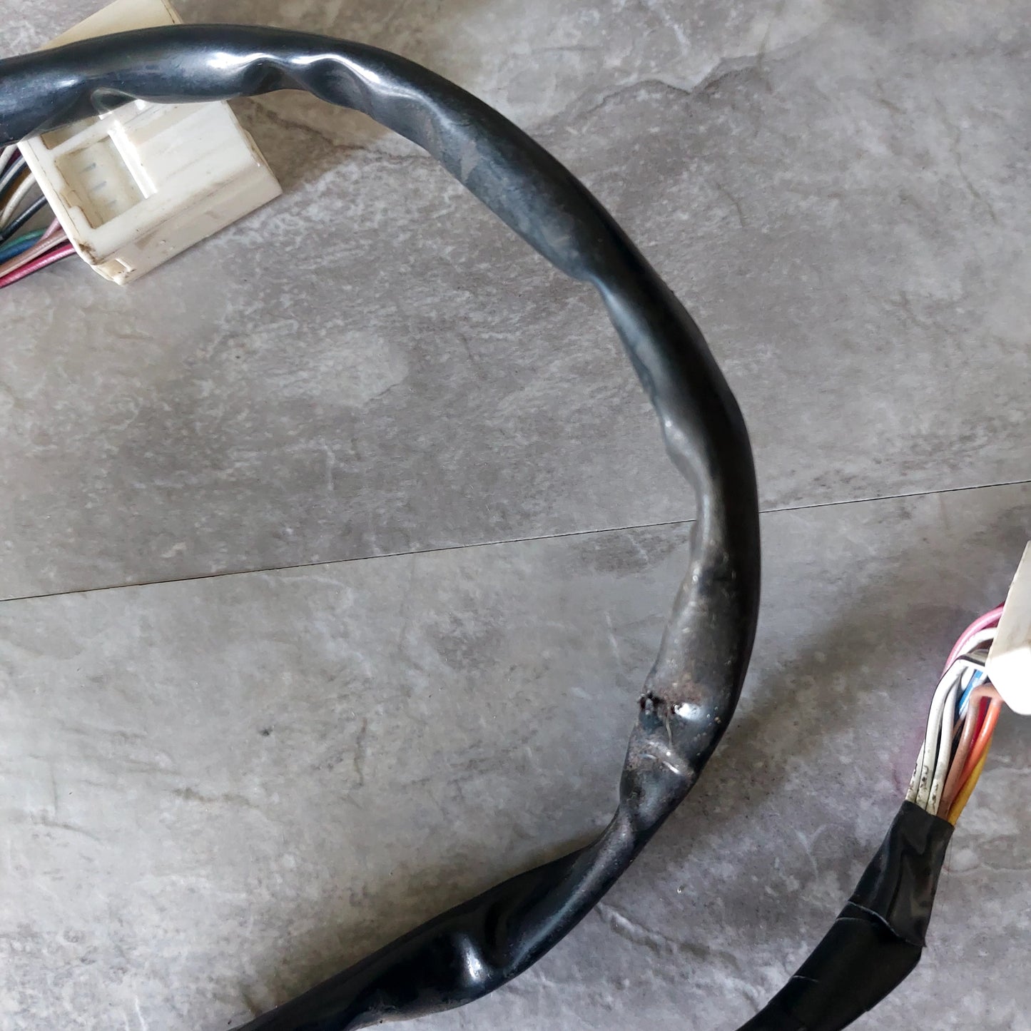 1997-2004 OEM Subwoofer Extension Cable