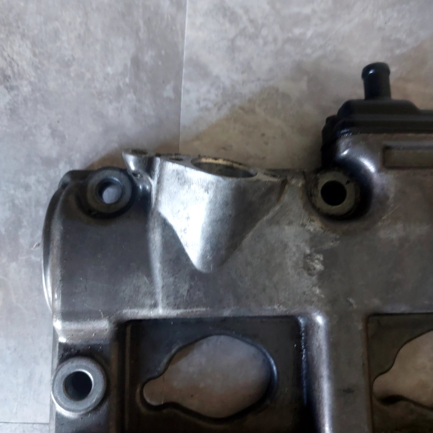 OEM LH Driver Side Valve Cover 2002-2005 Subaru Impreza WRX