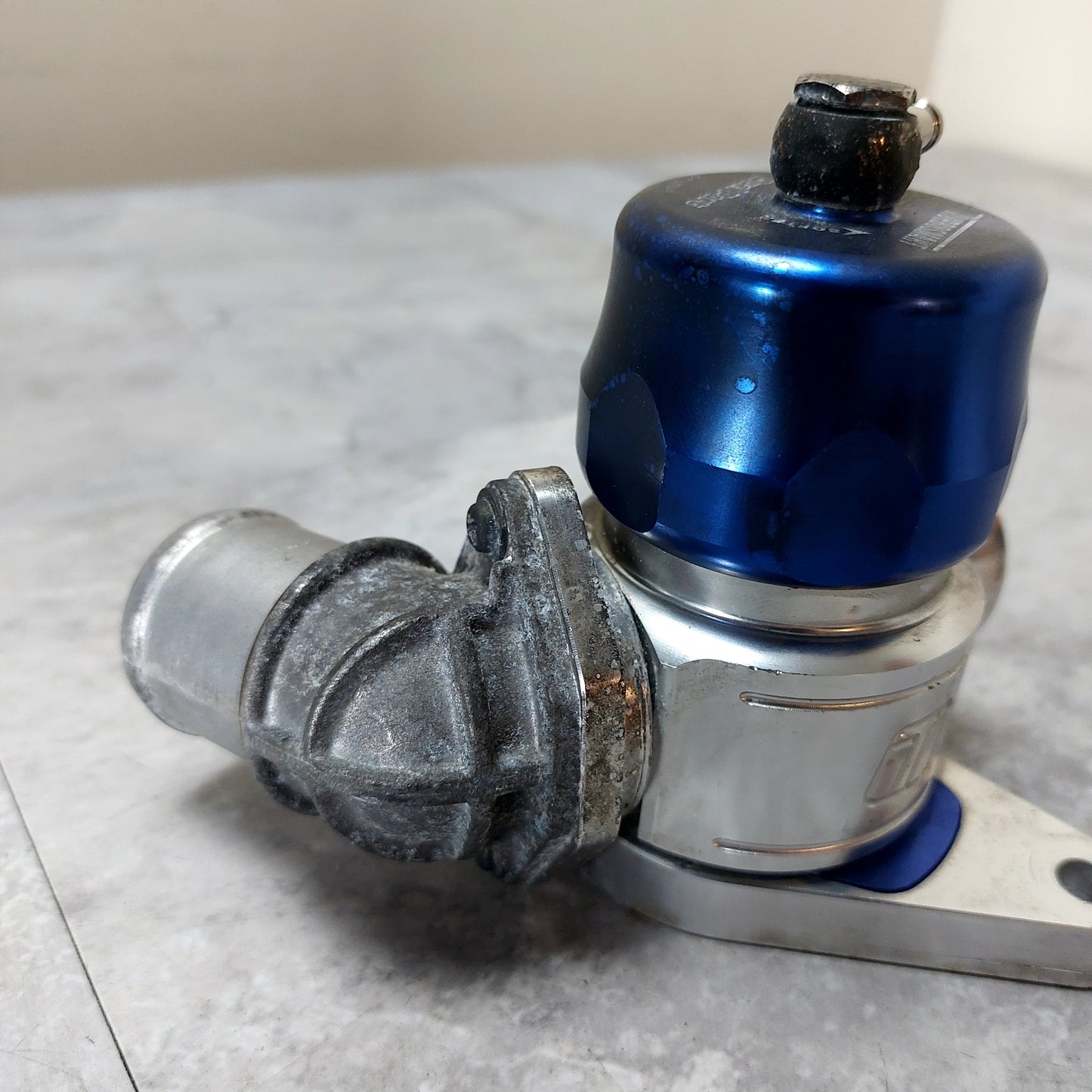 TurboSmart BOV Blow Off Valve Dual Port Uni 38mm-Blue
