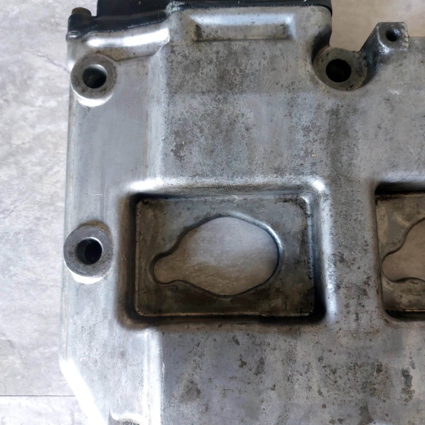 OEM RH Pass Side Valve Cover 2002-2005 Subaru Impreza WRX