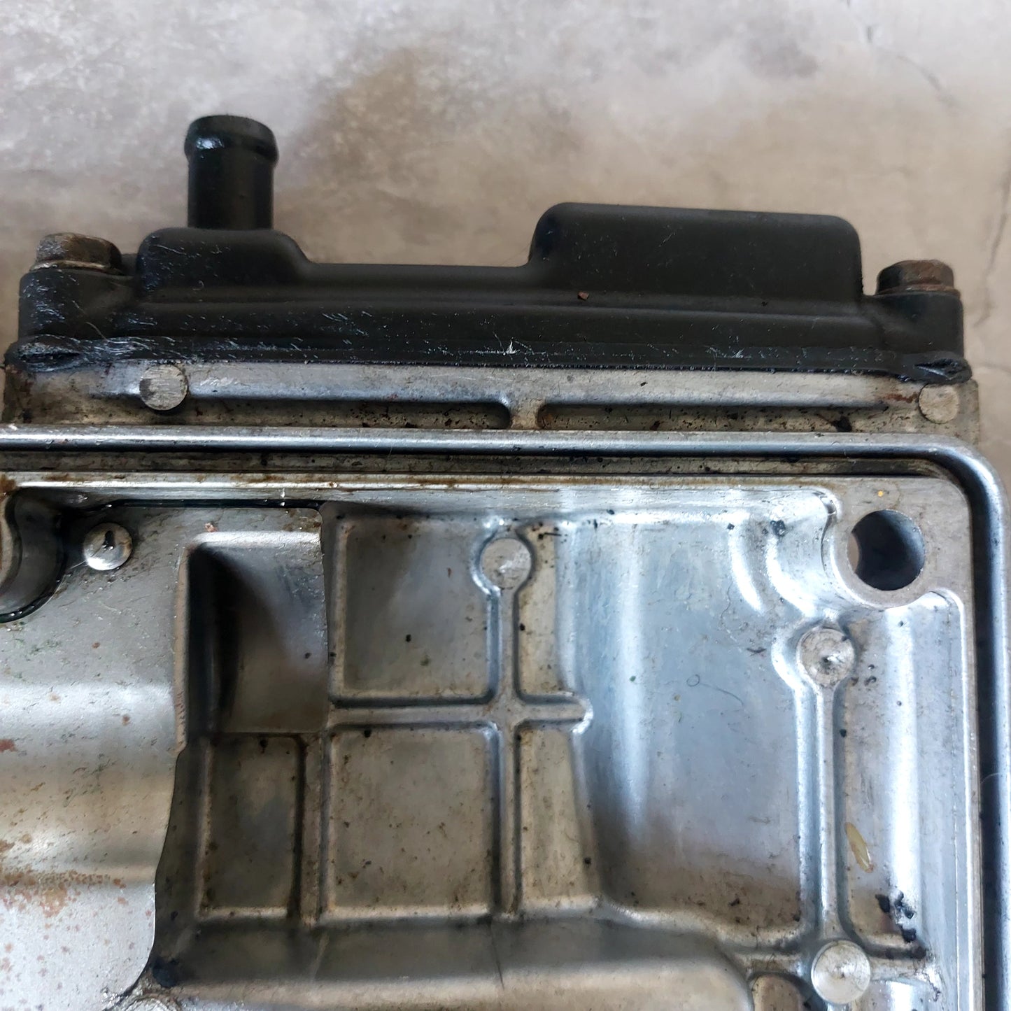 OEM RH Pass Side Valve Cover 2002-2005 Subaru Impreza WRX