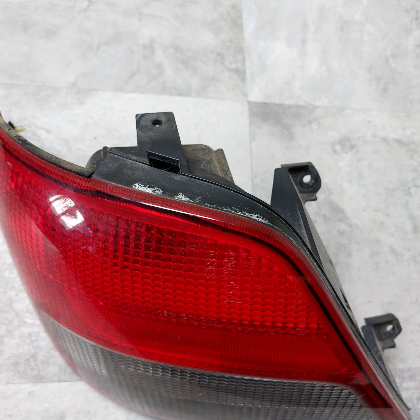 OEM 2002-2003 Subaru Impreza WRX WAGON LH Driver Side Tail Light Assembly