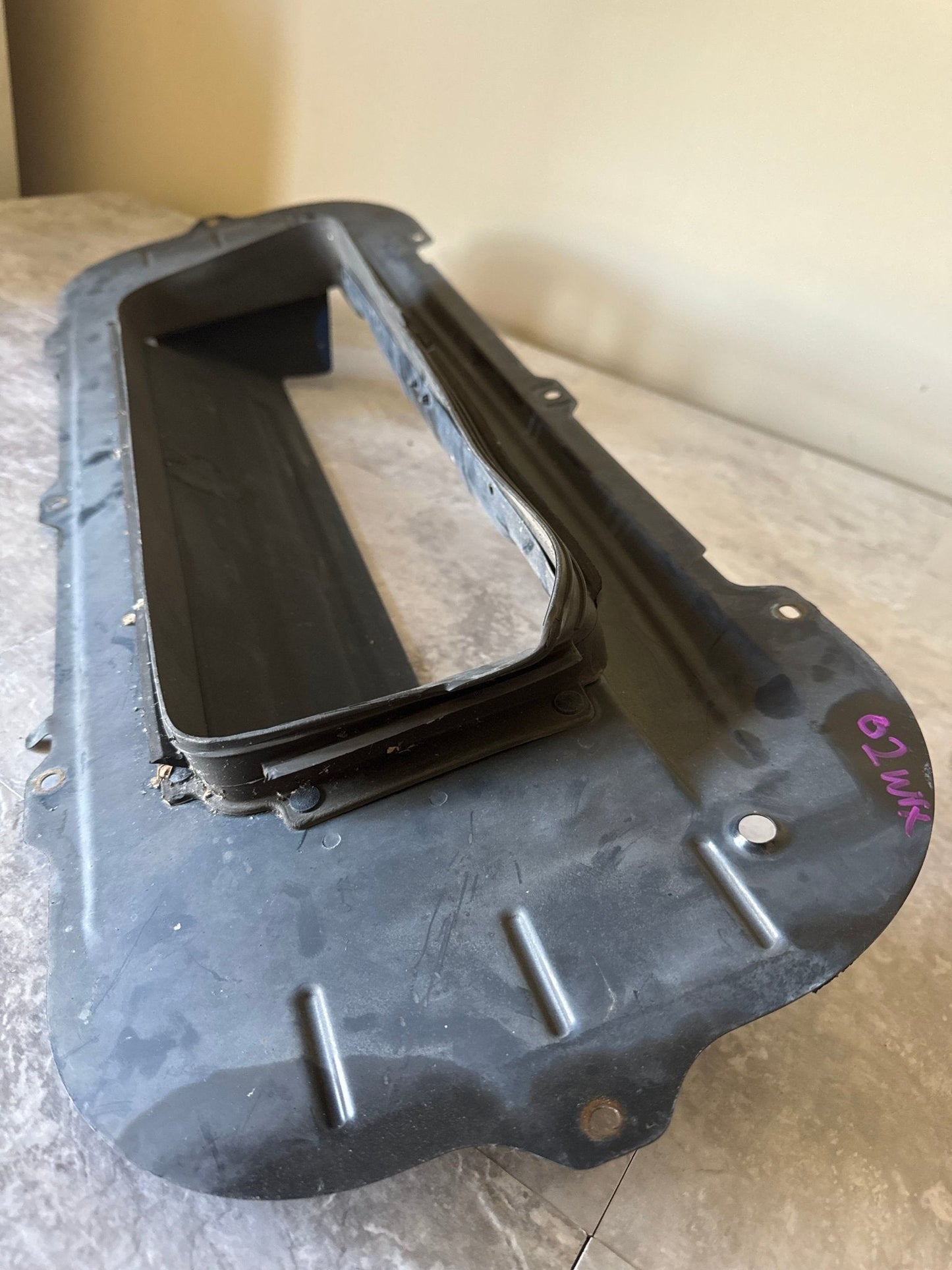 OEM 2002-2003 Subaru Impreza WRX Hood Scoop Splitter Assembly (2)