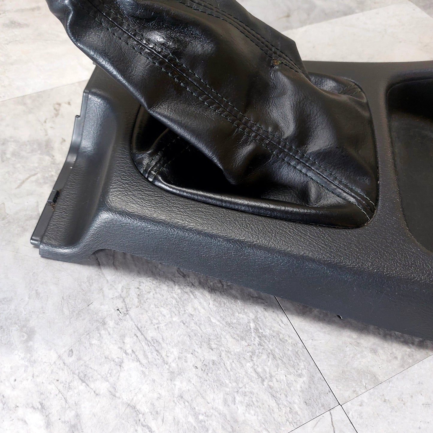 OEM 2002-2004 Subaru WRX Cover Console Box Shifter Trim 92122FE010