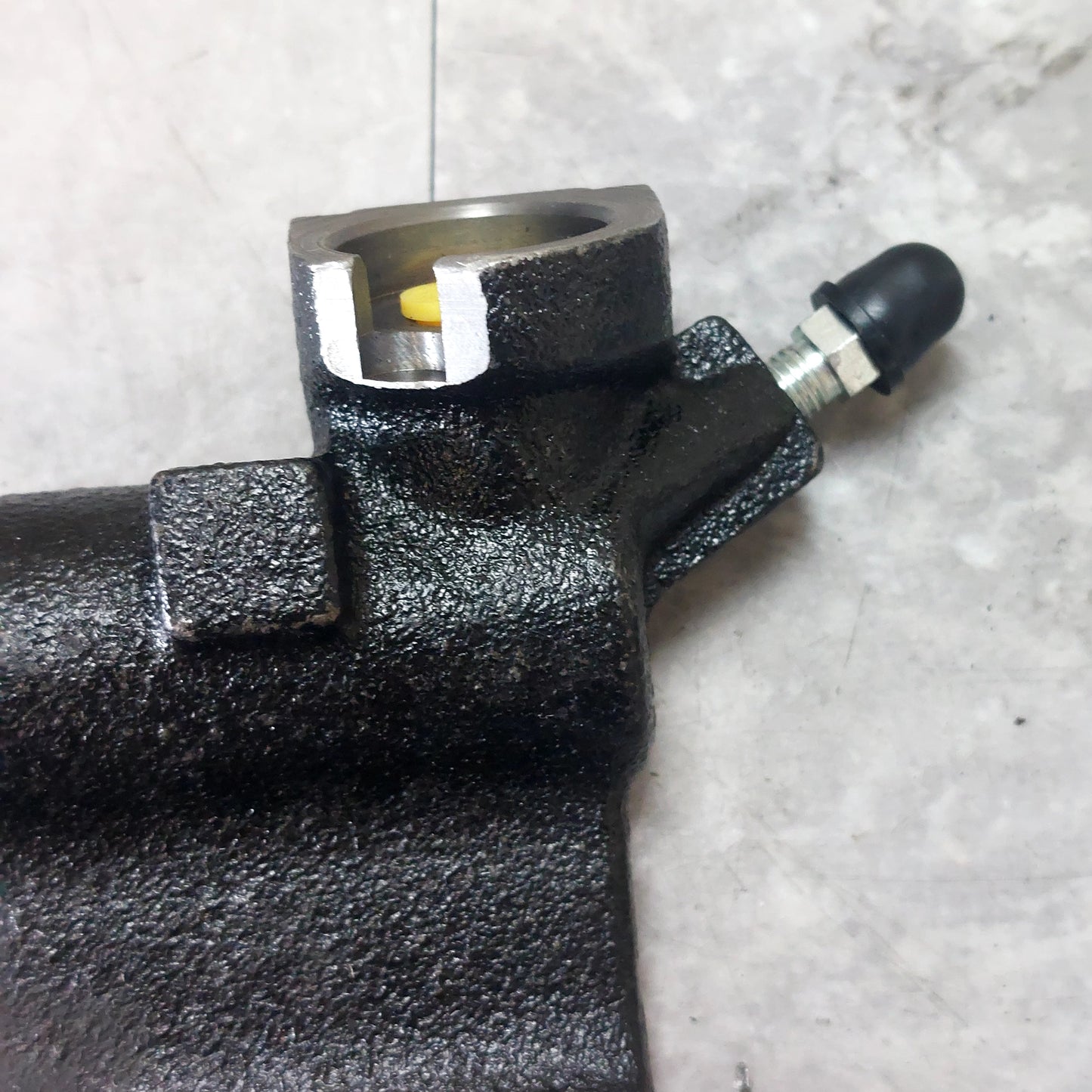 OEM 02-05 WRX 04-21 STi Subaru Clutch Slave Cylinder