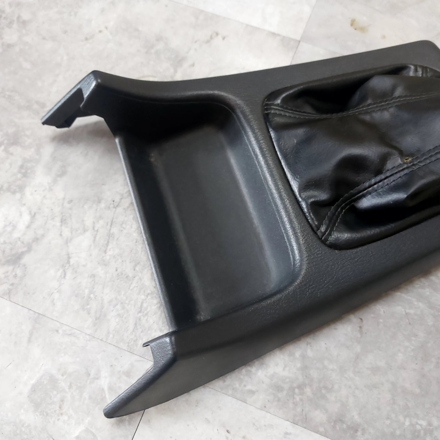 OEM 2002-2004 Subaru WRX Cover Console Box Shifter Trim 92122FE010