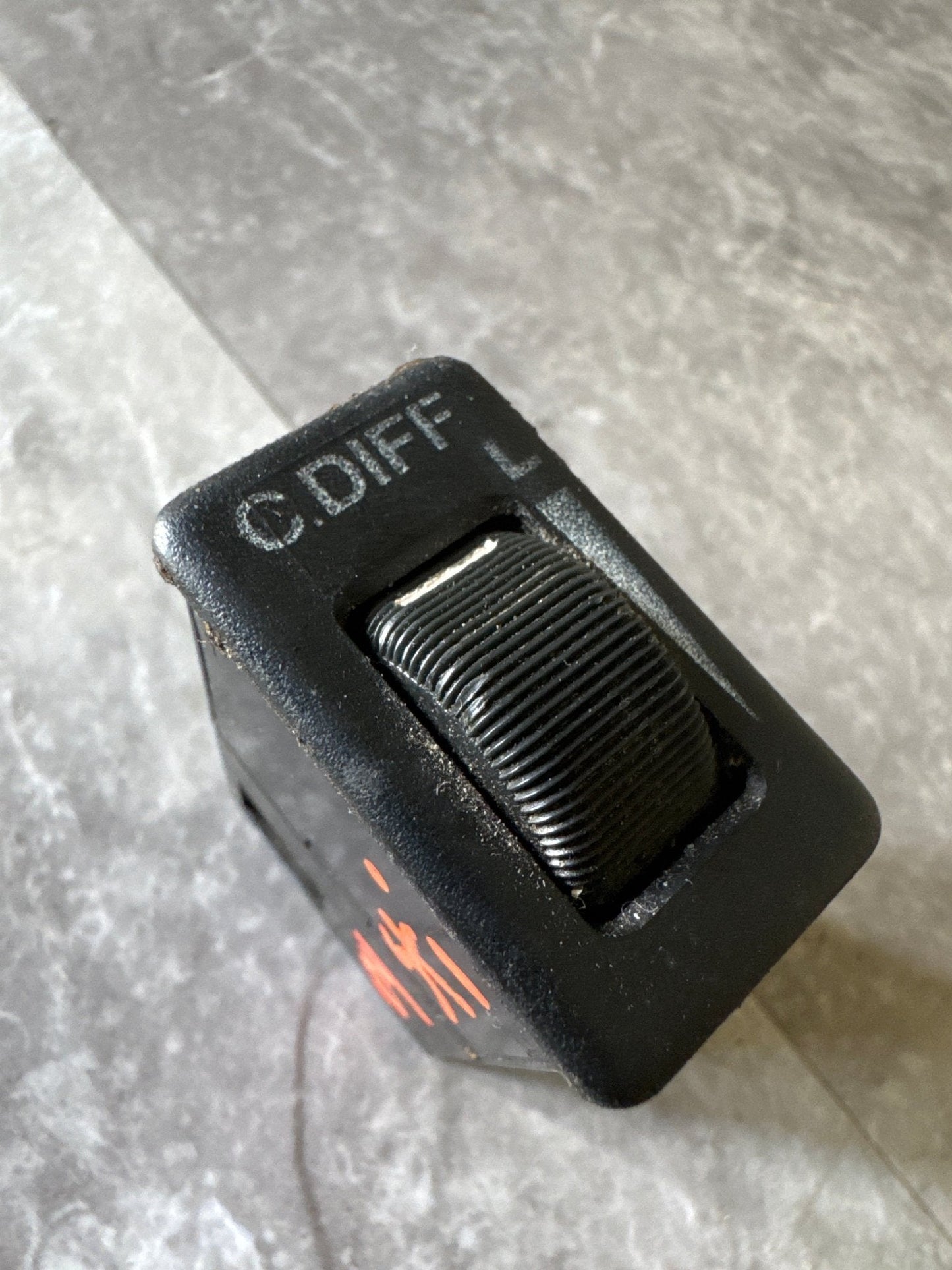 SUBARU WRX STI 02-07 OEM C.DIFF CENTER DIFFERENTIAL DASH MANUAL SCROLL SWITCH 7