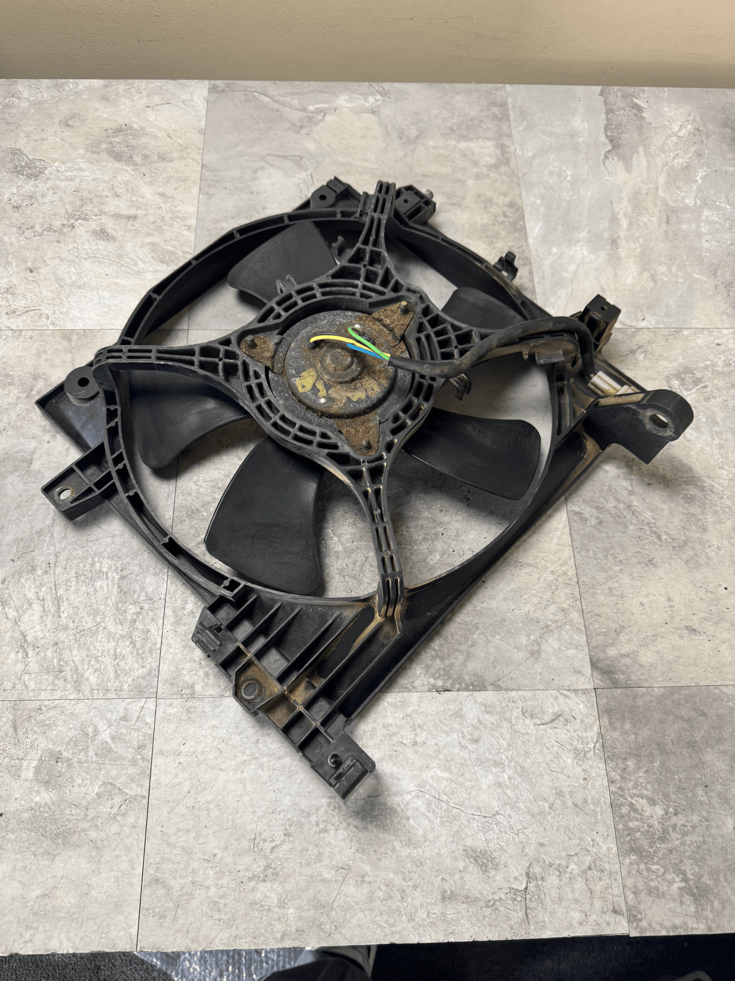 OEM 04-07 Subaru WRX STi RH Radiator Cooling Fan Assembly