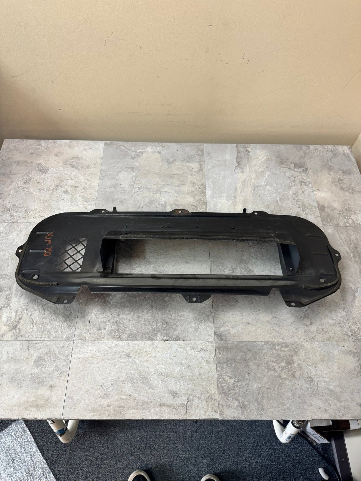 2002-2003 Subaru Impreza WRX Hood OEM Scoop Splitter Assembly
